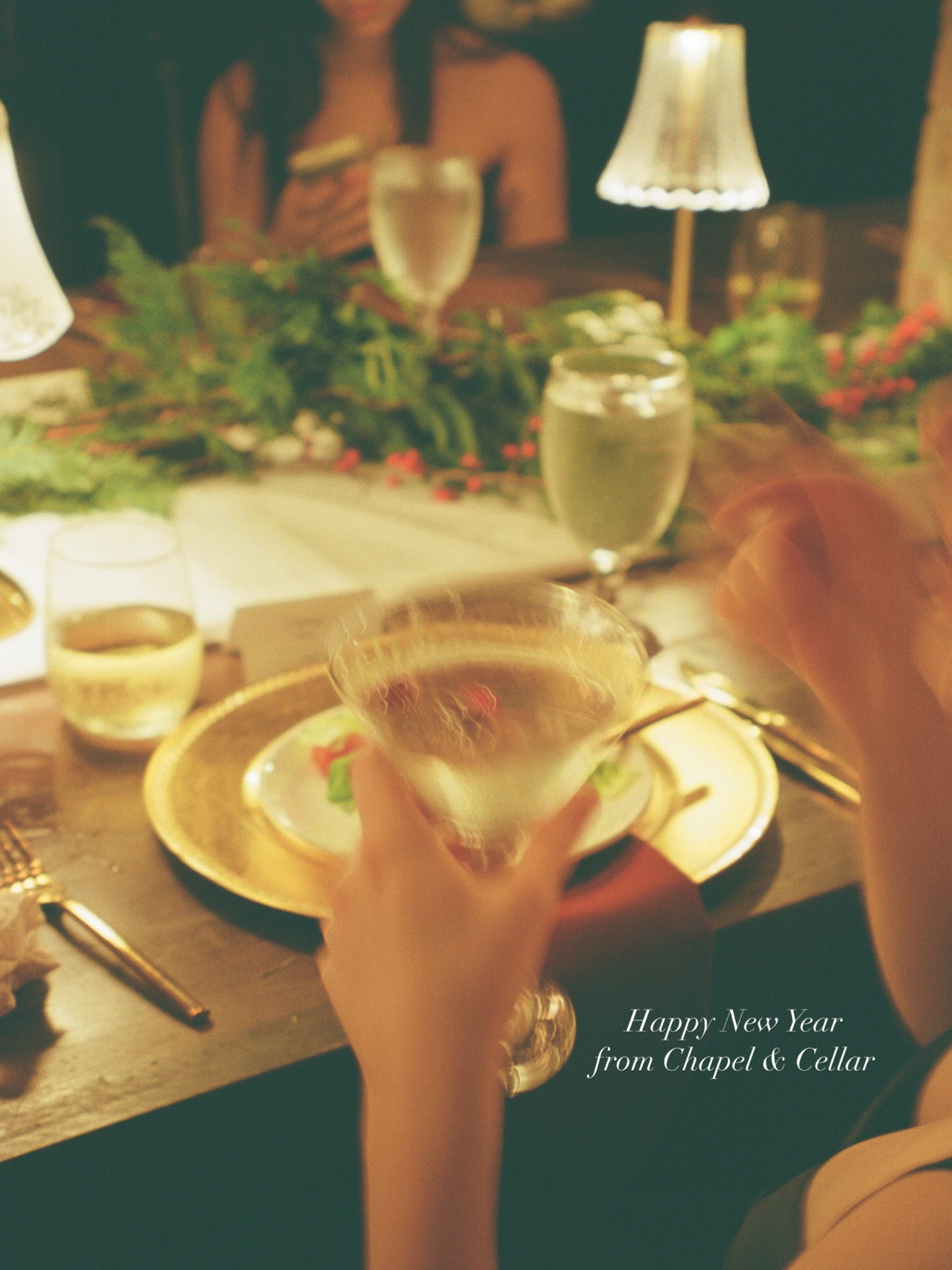 Happy New Year from Chapel and Cellar 🤍
Here’s to new beginnings, beautiful celebrations, and making dream moments come to life in 2026.
Photos by @yoursbyammie 📸
#happynewyear #chapelandcellar #chapelandcellarweddings #weddinginspo