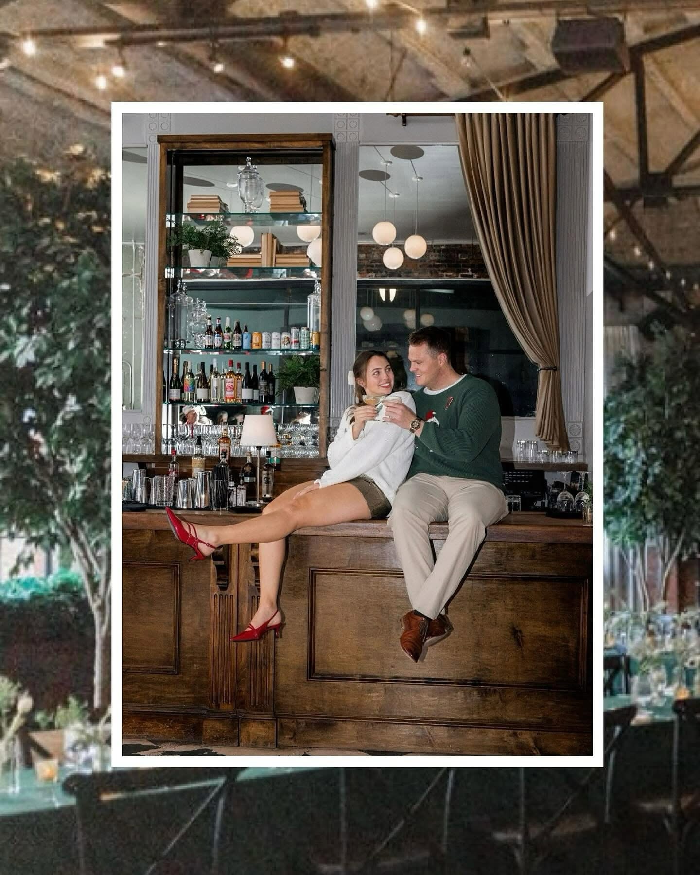 Holiday engagement on your mind? We're here to help! Our wedding planning team boasts 13+ years of experience, outstanding reviews, and strong connections in Savannah and the Lowcountry - ensuring your wedding day is nothing short of perfection! 🖤
Photographer: @bronstonphotography
#savannahwedding #savannahweddingplanner #georgiawedding #georgiaweddingplanner #georgiabride #savannahbride #lowcountrywedding #weddingplanner #weddingphotography #weddingsofinstagram