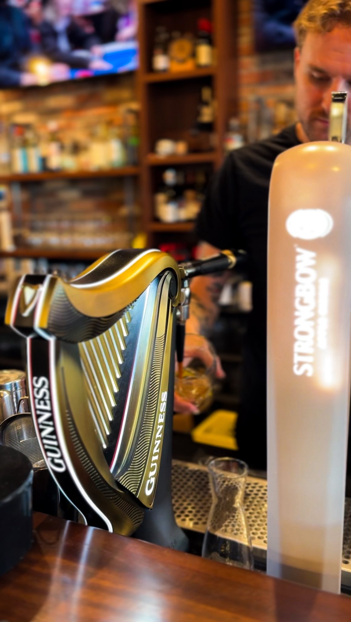 Football Sundays are better with cold pints and loud opinions from the table next to you… prove us wrong 🥱
Visit every Sunday for Football Sundays, we have brunch, Mimosas, Winter Sangria, & Aperol Spritz’s for $10, $10 off ALL bottles of wine, $8 Caesars & $6 pints of Canadian!
Share this with your group chat & we’ll see you today!
.
.
.
.
#esquimalt #yyjeats #yyj #yyjfood #yyjpubs #saxepointpub #yyjpub #yyjevents #yyjloveslocal #victoriabcfood #victoriabccanada #yyjdecember #footballsunday #footballlovers