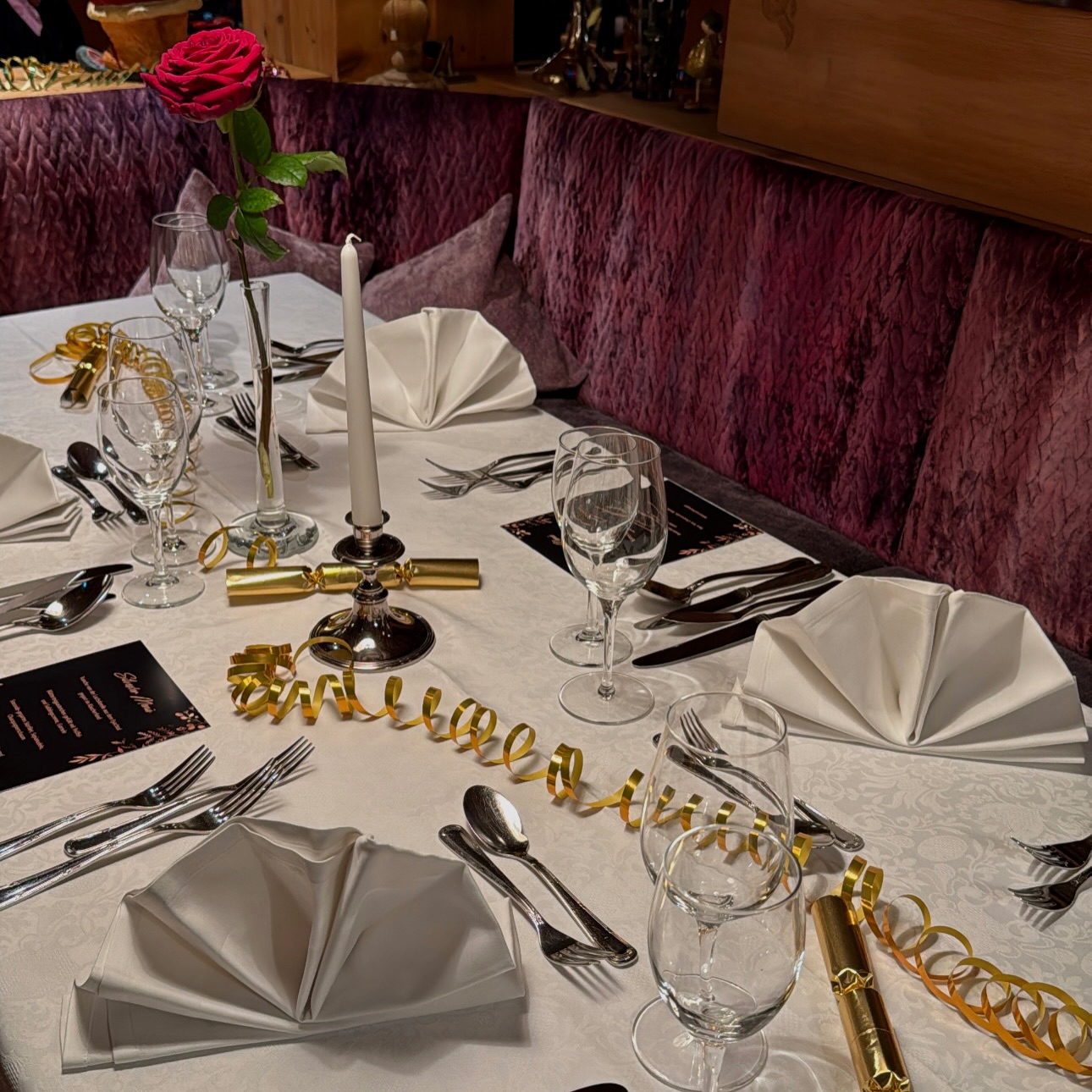 ✨ Happy New Year! ✨
Danke für ein wunderschönes Jahr 2025 – voller besonderer Momente, Begegnungen und Erlebnisse. 🥂🍾🍀
Auf ein großartiges neues Jahr! 🎆