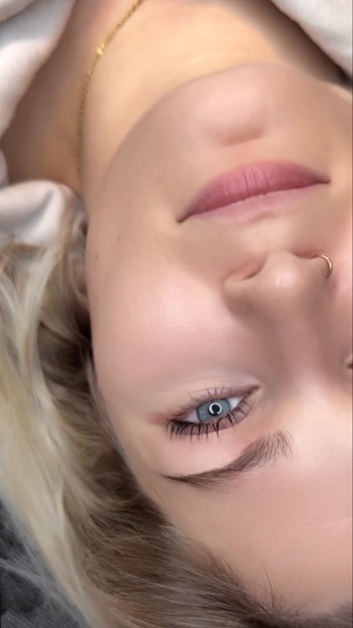 Korean Lashlifting mit den Produkten von @pinkflashswitzerland 💕🩷💗🌸
I LOVE IT !
#koreanstyle #koreanlashlift #liftingproducts