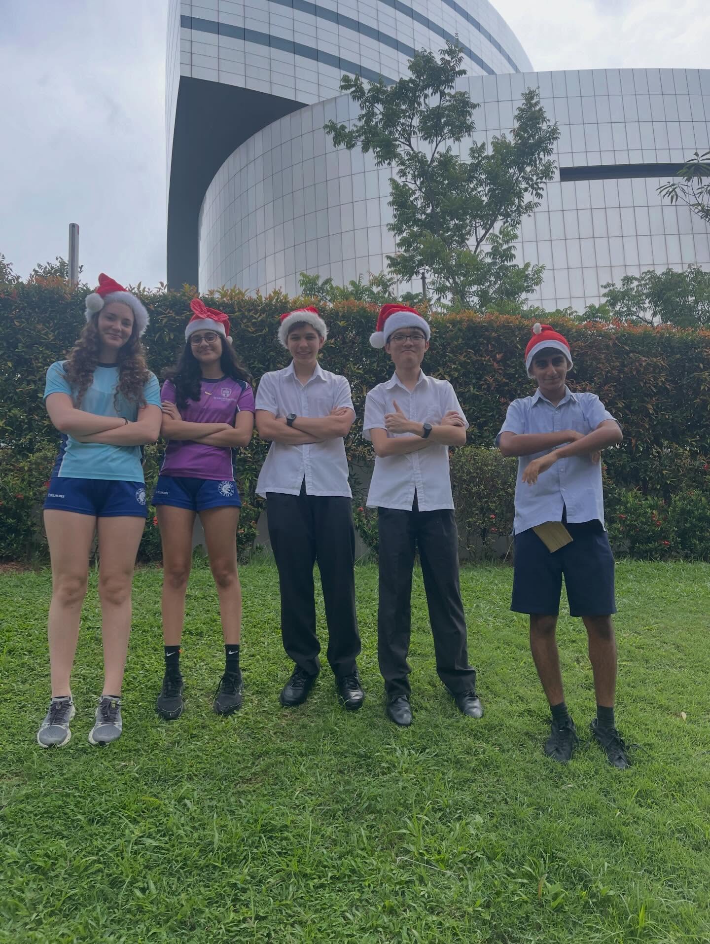 Merry Christmas from Hypersonic Racing 💙🖤
#stemracing #christmas #f1 #team