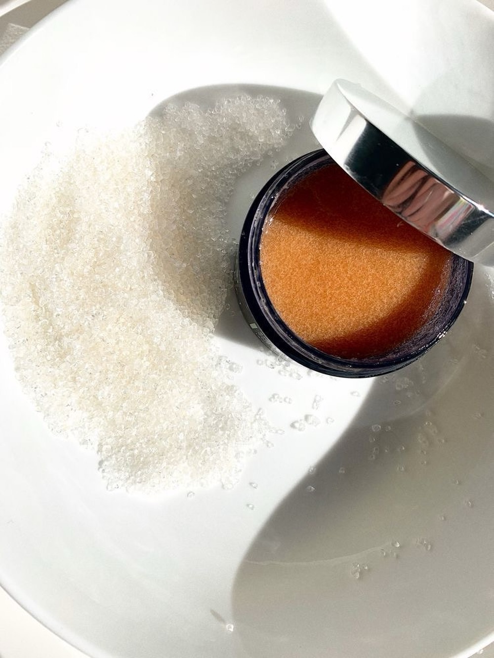 Okay friend… let’s talk winter scalps ❄️
If your scalp has been dry, tight, itchy, or flaky lately, this is for you.
I just launched my ❄️✨Winter Scalp Reset ✨❄️— a cooling, hydrating scalp ritual that detoxes buildup and brings moisture all the way back. It feels AMAZING and your scalp will literally breathe again.
It’s only a $25 add-on and honestly… it’s a must during winter.
Trust me — once you try it, you’ll want it every time 🤍
Reel coming next week so you can see the real tea!
#WinterScalpReset #ScalpCareLuxury #ChattanoogaHair #DaytonTNHair #SpringCityTn