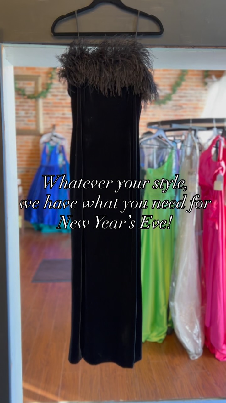 New Year’s Eve need a pick me up? Try a new dress at Heidi’s Dress Shop!
#newyearseve #beautiful #heidisdressshop