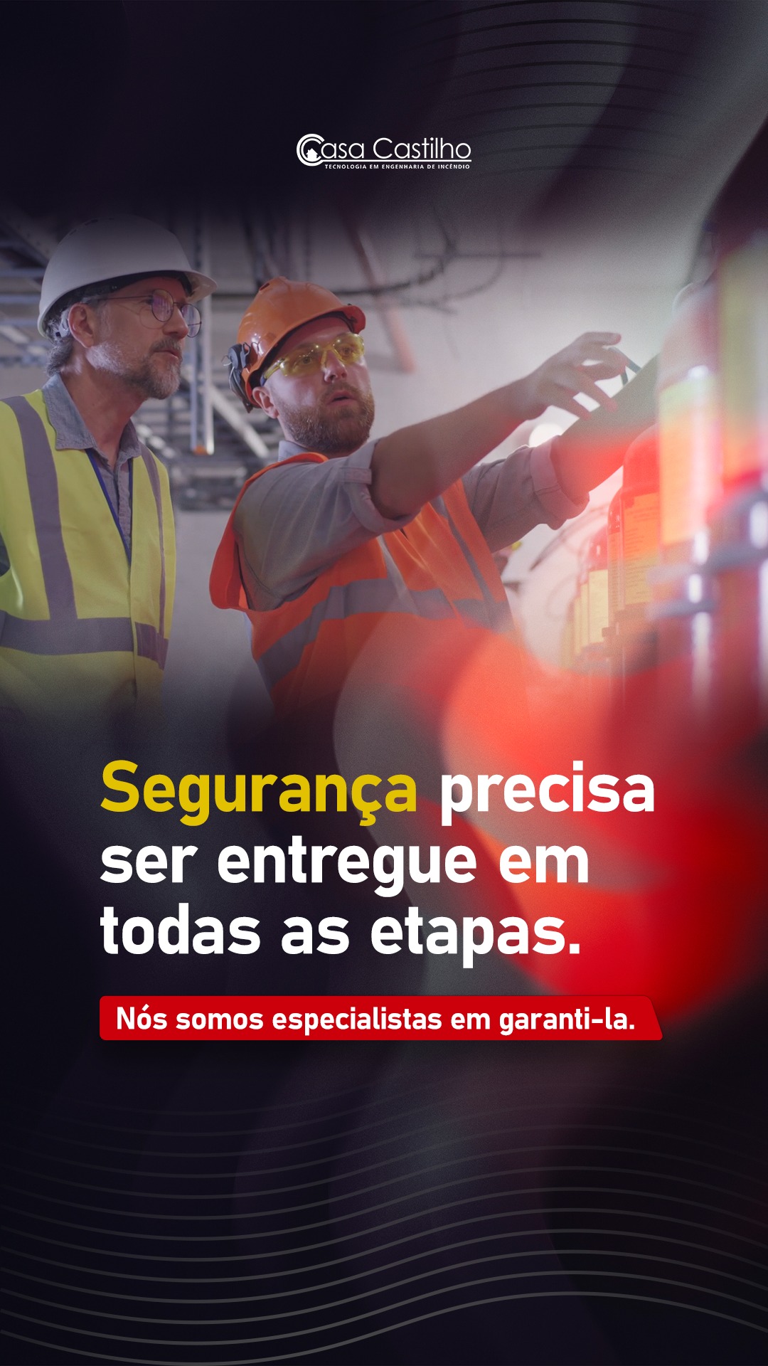 Quando falamos em segurança contra incêndios, não basta executar bem uma etapa. É preciso dominar todo o ciclo, do planejamento à aprovação, da entrega ao suporte contínuo.
O que diferencia a Casa Castilho é que nosso compromisso não termina no projeto. Acompanhamos cada fase de forma técnica, precisa e transparente.
Levantamento e análise de riscos, elaboração do PPCI (Projeto de Prevenção e Combate a Incêndios) com rigor normativo, execução e instalação com equipe qualificada, acompanhamento do processo junto ao Corpo de Bombeiros, além da inspeção, gestão mensal e manutenção preventiva, tudo desempenhado com um corpo técnico altamente qualificado.
Essa continuidade garante conformidade, eficiência e economia, evitando retrabalhos, multas, negativas de seguro e interrupções na operação.
Fale conosco e saiba mais sobre a nossa consultoria técnica.