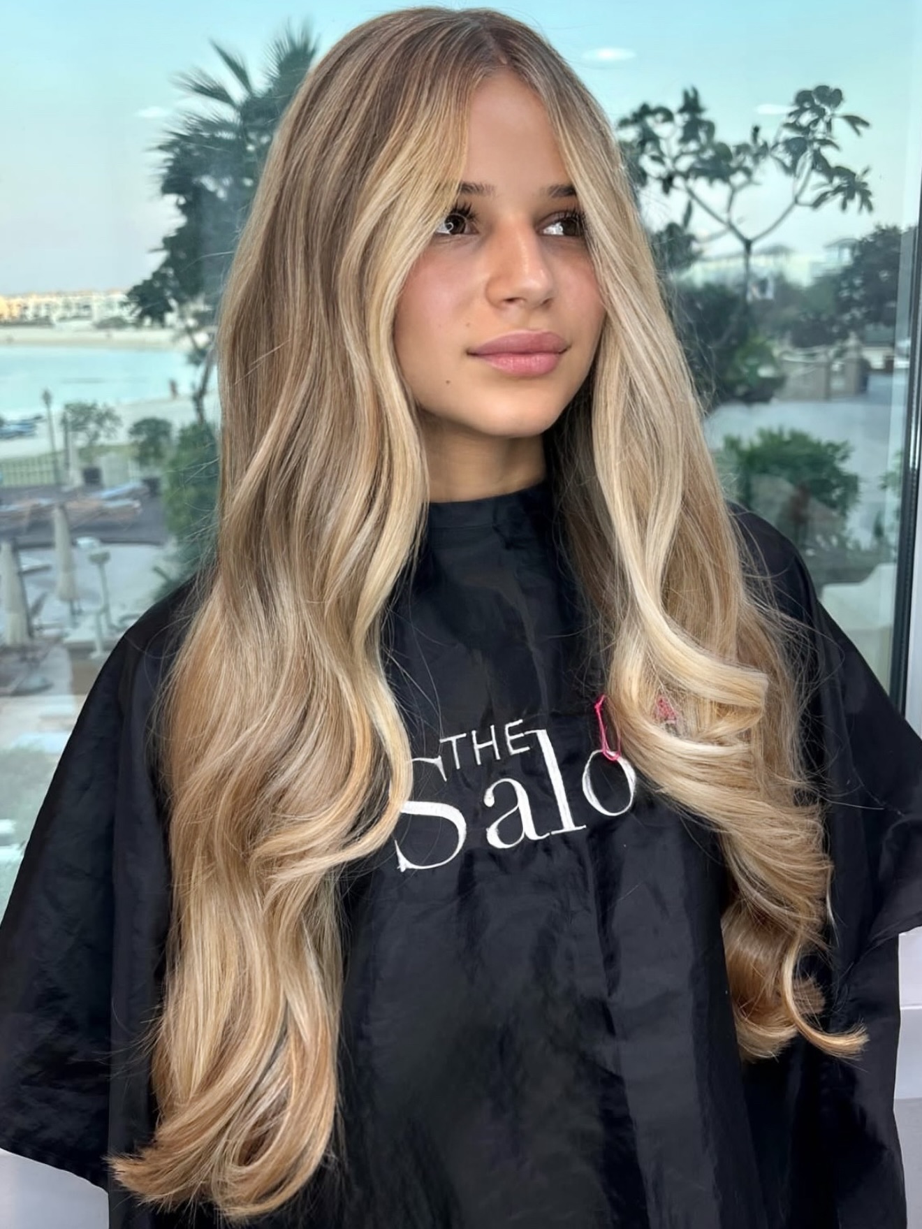 ✨🤍 New year, new hair energy 🤍✨
Soft, bright and effortlessly fresh — the perfect way to start the year ✨
Because nothing hits like stepping into the new year with flawless hair 💅
Balayage with FREE cut & blowdry from AED 650, optional Toner AED 100 and treatments from AED 150.
Blowdry AED 150, extra AED 50 for long hair or hair extensions.
Prices subject to 5% VAT
Hair by @hairbykieradubai 🤍
📍 Riva Beach, The Palm Jumeirah
If you’re manifesting a glow-up, this is your sign 😉
Book in now & start the year looking unreal ✨
#TheSalonDubai #HairByKiera #NewYearNewHair #RivaBeach #PalmJumeirah DubaiHair BlondeGoals DubaiGlam 💕✨