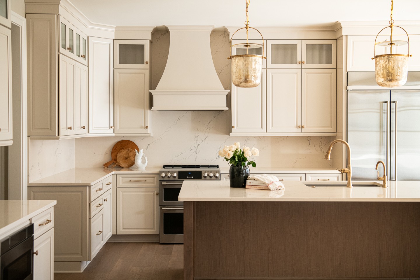 Start the year in a home made just for you! Whether it’s a sleek modern space, a warm and cozy retreat, or a roomy family haven, we specialize in designing custom homes that fit your lifestyle perfectly.
Reach out to Kaylee at 540-706-3265 and let’s turn your dream home into a reality!