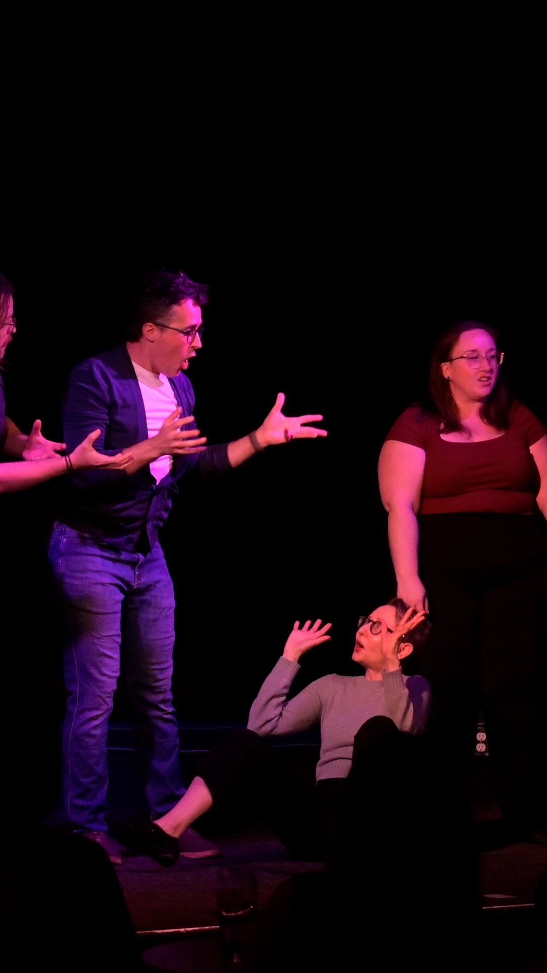 Another rainy, slippery day on a Victoria overpass.
Improv Against Humanity Dec. 6 featuring @jenyamasaki_ @gardner_andrew @terminal_yap_disease @paulanemone @kevin.matviw
#victoriabc #yyjcomedy #yyjimprov #yyj#gardencityimprov
@victoria_buzz
@tourismvictoriabc
@chek_aroundtown
@johnnynovak
@lamppostvictoria
@yyjdateideas