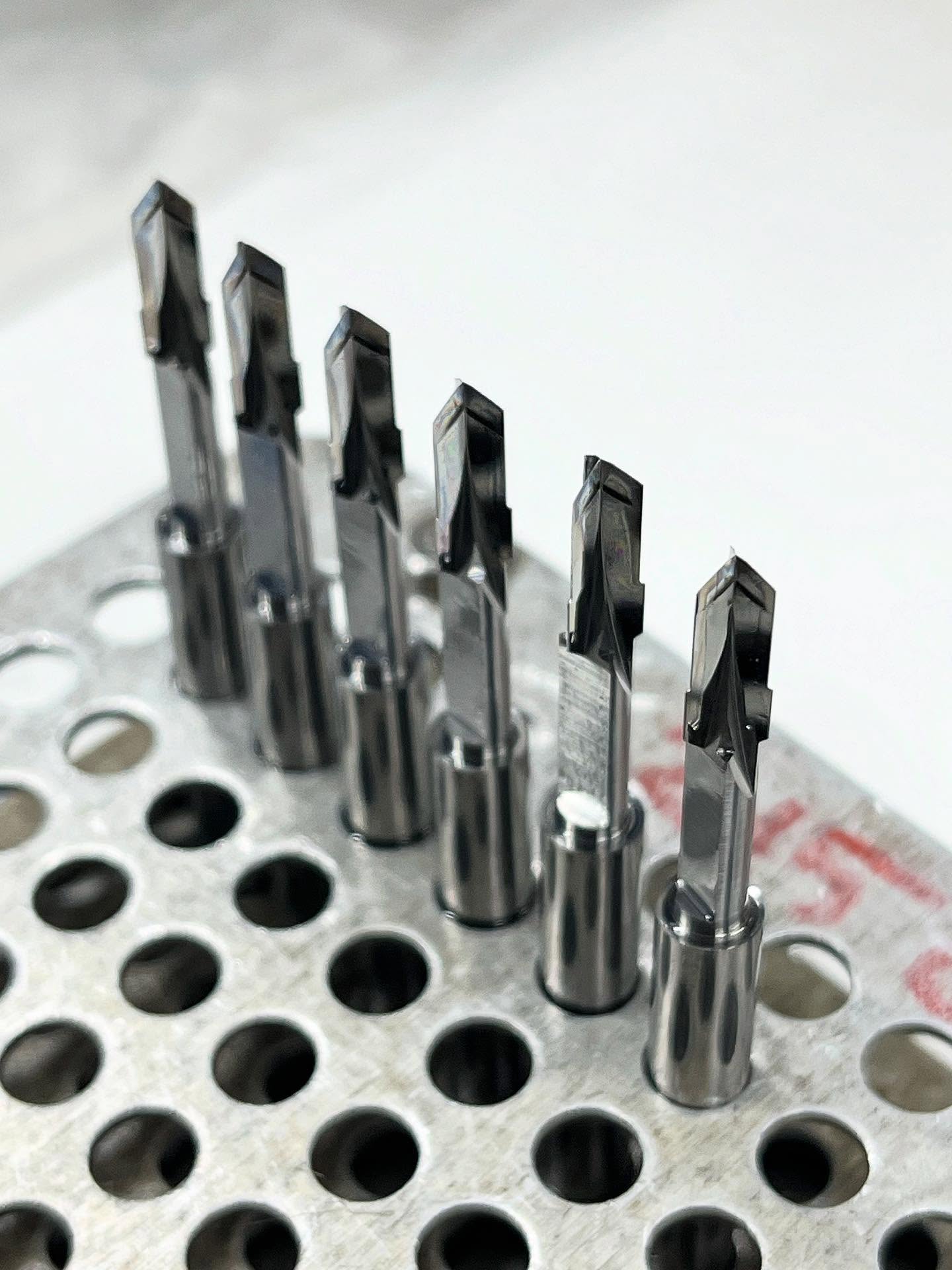 Single-setup CNC machining for maximum repeatability.
A solid carbide tool creating a precise groove in polymer heart-valve components, enabling one-way blood flow.
Proud to be part of life-saving technology. 🎥