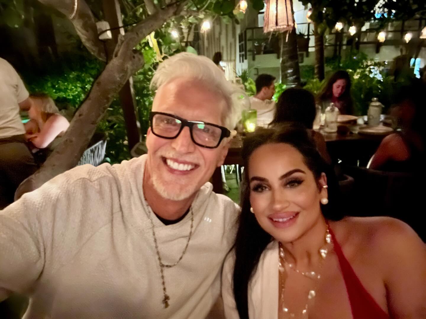 Christmas dinner 2025 with @samantha_lee_baptista in @tulum at @mezzaninetulum eating Thai food! Hadn’t ever spent Christmas away… new experience.
Samantha’s suggestion… and we loved it. Always GRATEFUL to be home and excited to build!!
Hope you had an amazing time with your loved ones and celebrated!
#grateful #newexperiences