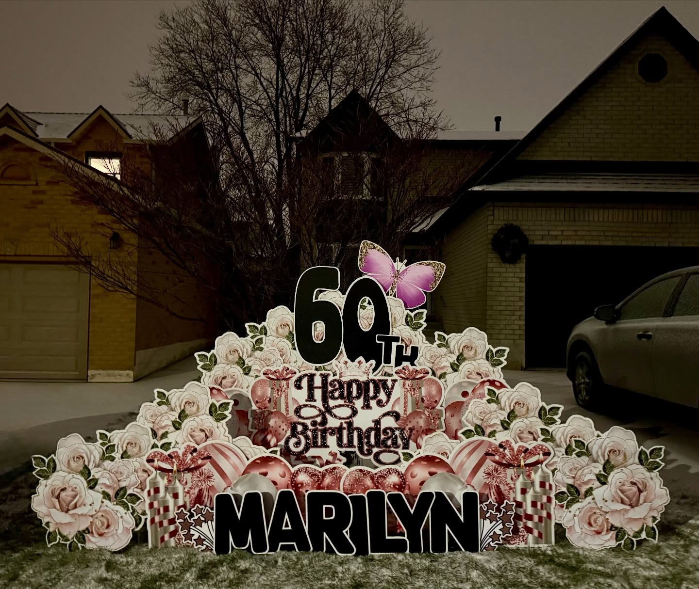 Marilyn!! 60 years young & just getting started!! Happy Birthday!! 🎁 👏🎉
Thank you for having me on your lawn for your big day.. such a pleasure to deliver this message!
www.nadinenoelledesign.com
#hamiltonevents #burlingtonevents #oakvilleevents #birthdayfun #lawnsignrentals #nadinenoelledesign #cheersto60years