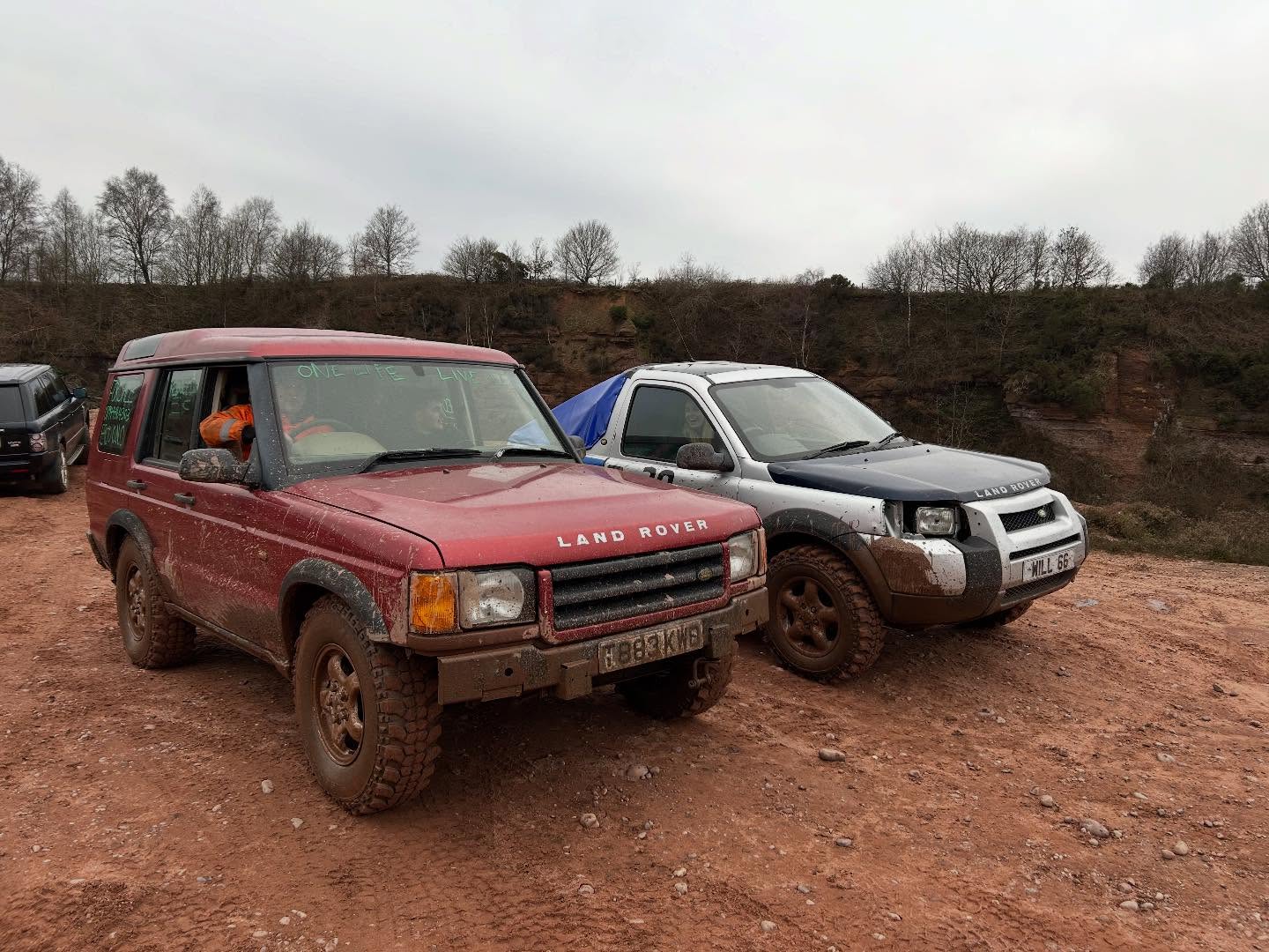When there’s no racing but you can’t sit at home and do nothing………
Top day for Tickhill 2025, both cars survived and we even sold one before bringing it home!
#tickhill #landroverlife #landrover #offroad #senditsunday