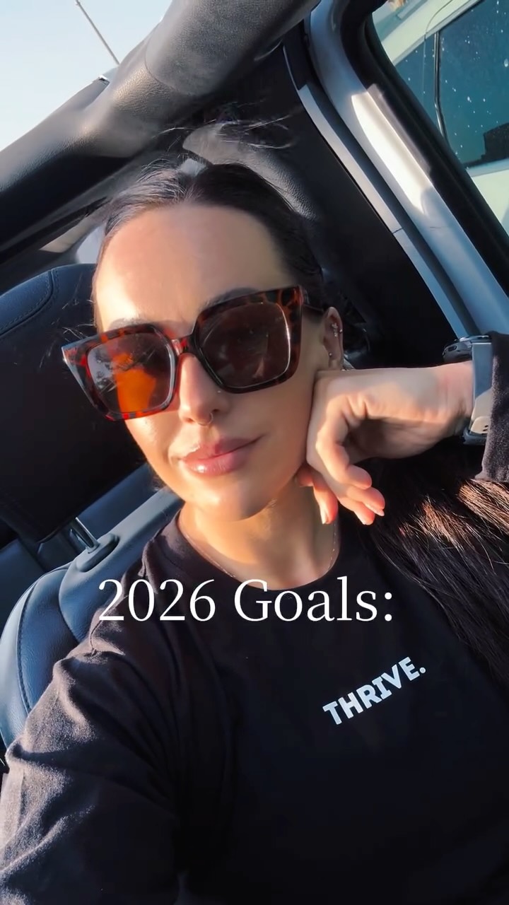 Choose peace ✌🏼
Build muscle 💪🏼
Explain less 🤙🏼
.
.
.
#MorePeaceMoreMuscle
#Thrive
#ThriveTribe
#StrongWomen
#StrongMoms