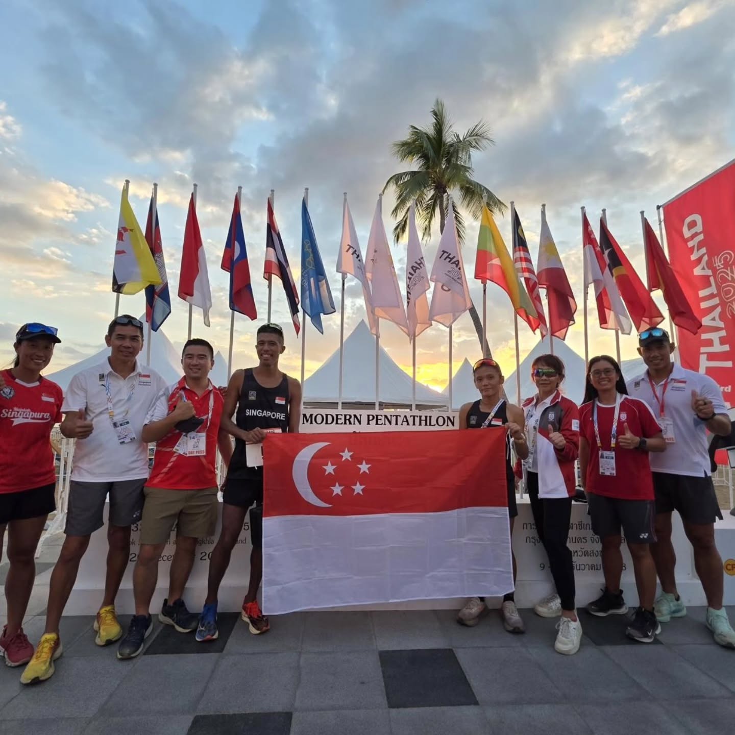 2025 has been another busy and rewarding year for Singapore Modern Pentathlon.
From unveiling our new association logo, to successfully conducting the UIPM Level 1 Coaches Course, and competing across multiple events 🏃♂️🤺🏊♀️🎯🧗♂️, this year marked several important breakthroughs.
None of this would have been possible without the dedication and hard work of our athletes, coaches, and the many back-end staff working tirelessly behind the scenes. Every effort counts and deserves to be remembered.
As we look ahead, we carry this momentum and passion forward — keeping the fire burning as we move into 2026 🔥💪🇸🇬