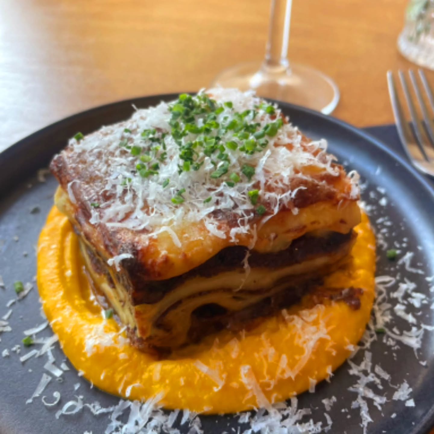 Ox tail & smoked fontina cheese lasagna 👌🧀#lasagna #oxtail