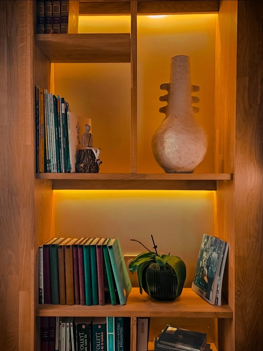 ✨ Vos intérieurs, nos articles ✨
Ces photos nous ont été envoyées par des clients, mettant en scène chez eux des pièces Odyssée Berbère.
Rien ne nous fait plus plaisir que de voir nos articles vivre dans votre quotidien.
Envoyez-nous vos photos, nous nous ferons un plaisir de les publier,
ou identifiez-nous directement dans vos publications 💕