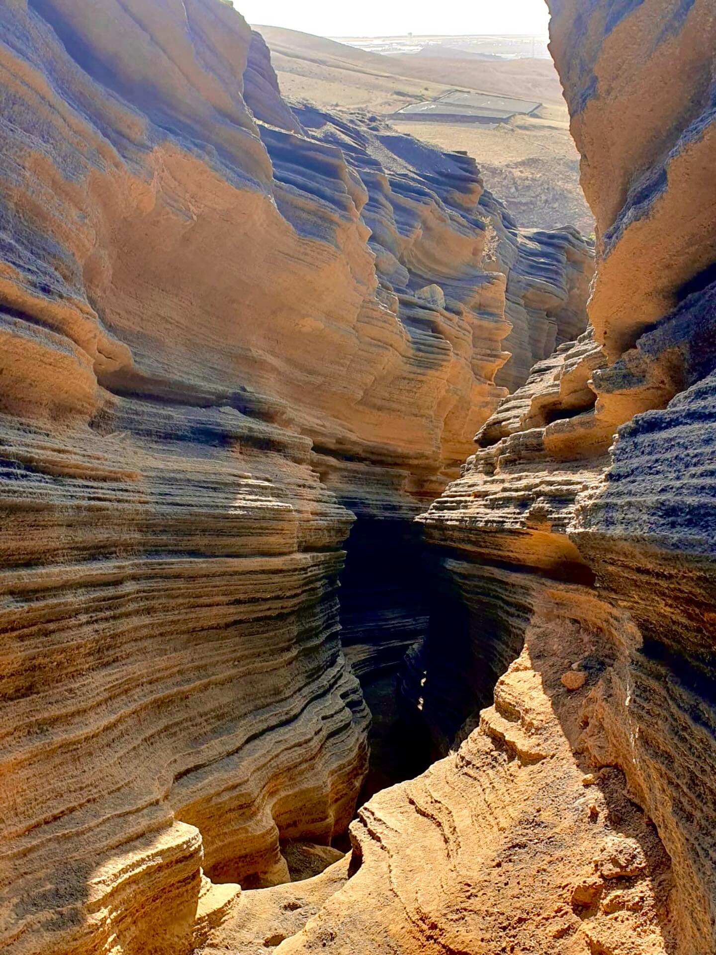Lanzarote avec ses endroits cachés…
Magnifique 🤩
.
.
Pour info: www.aucoeurduvoyage.ch
☎️021 907 12 12
.
.
#au_coeur_du_voyage #lanzarote #canyons #lave