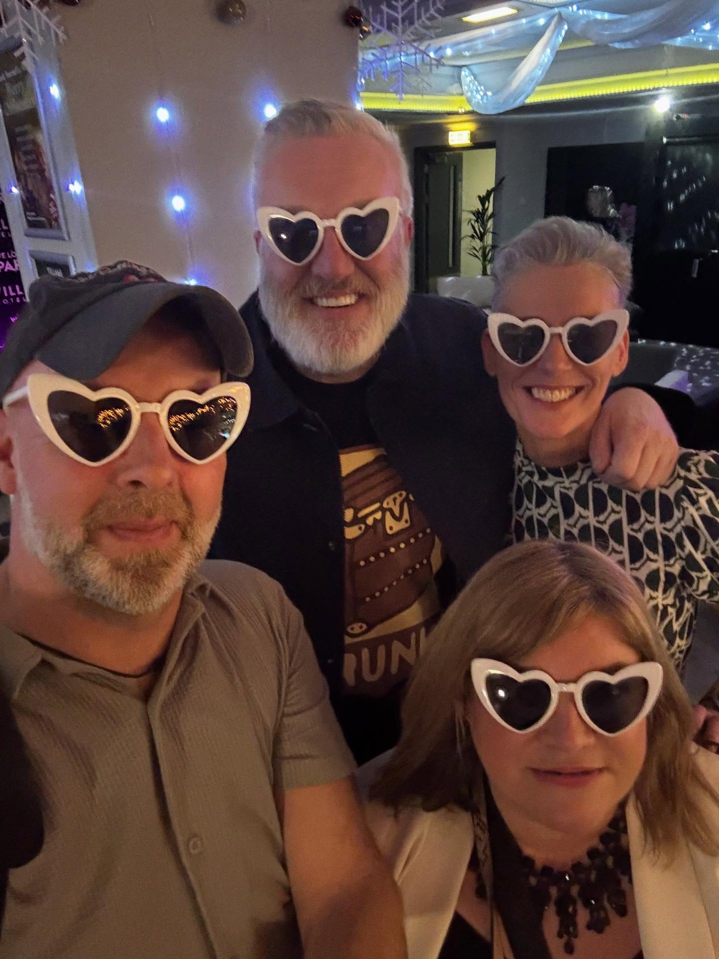 You never know who you might bump into at a wedding