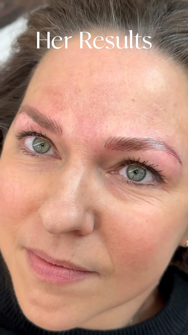 Specialist in brow tattoos, that don’t look like tattoos 🤎
.
.
Perfect if you’re tired of drawing your brows on every day, have little to no brow hair, or just want effortless, symmetrical brows—always.
Visit my link in bio to snag a spot in February ✨