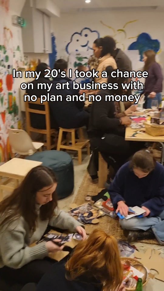 From hosting art workshops with family and friends to being the reason over 6,000 people create every month ✨️✨️
Make 2026 the year you chase your dreams 🙌
Thank you to everyone who has been a part of the Art Play journey 🥹🥹
#artplay #smallbuisness #sayyes #artplaylondon