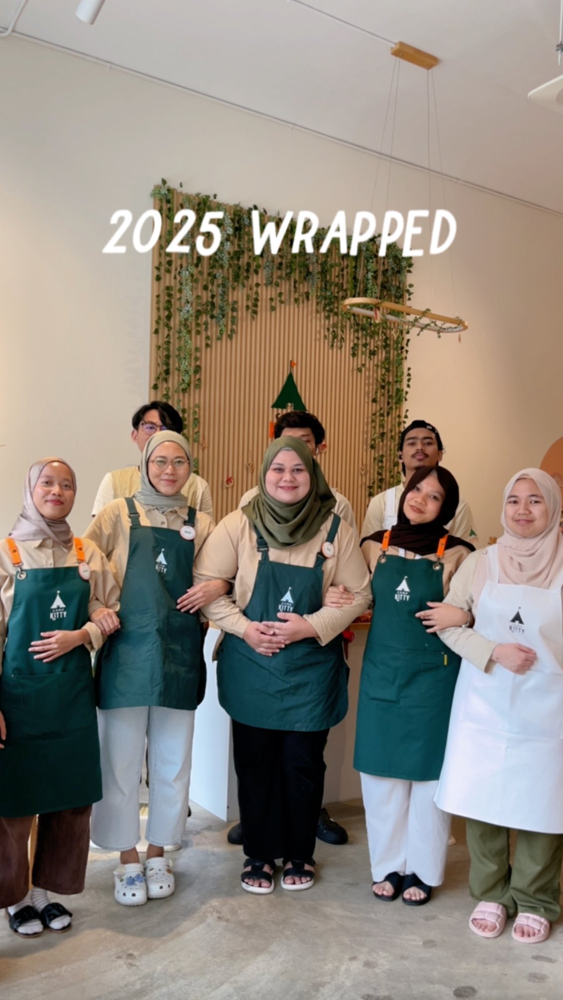 To every single cat pawrent, thank you for trusting our Camp Rangers with your kitties.
Next year, Camp Kitty turns 10 (!!) Such a huge milestone for us. And we promise to never stop learning, improving and growing with you. Here’s to many more years with our amazing Camp Kitty community 🐱🧡