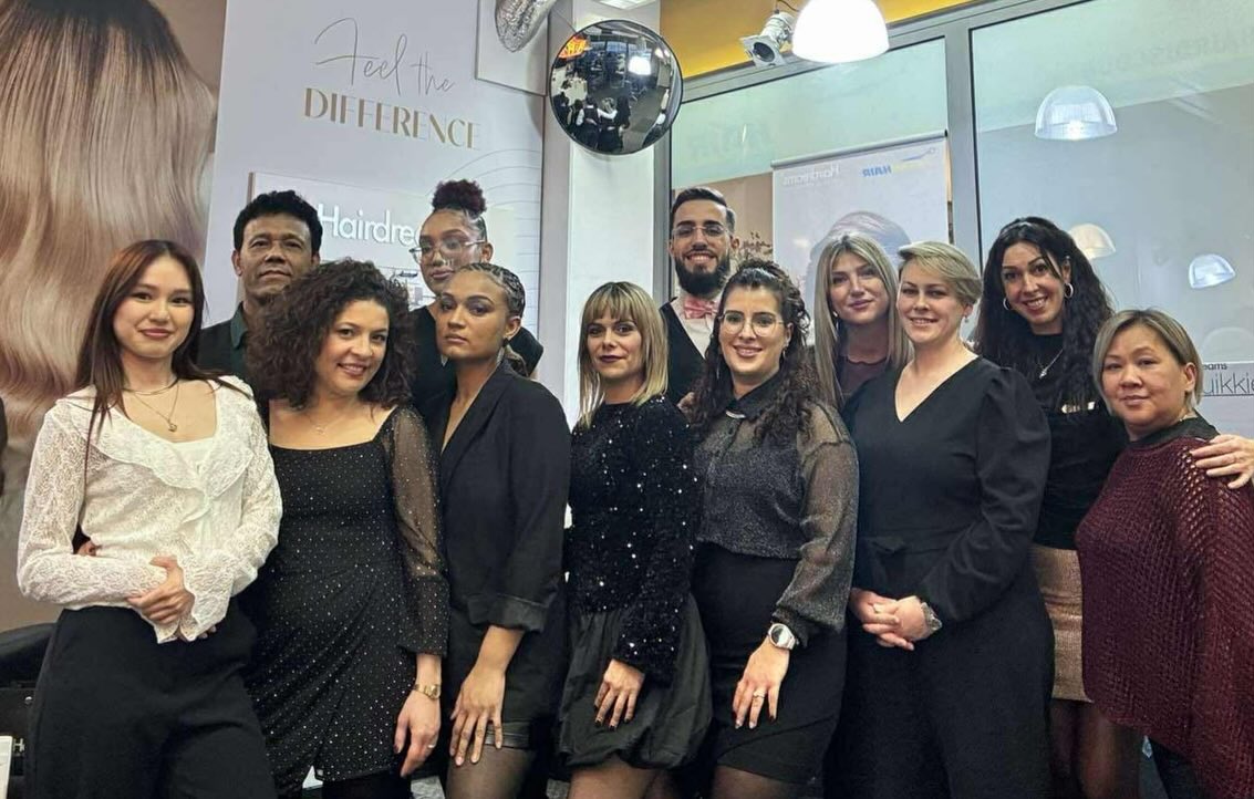 Nos salons de coiffure disent au revoir à 2025 ! 🍾✨
Merci pour votre confiance, votre fidélité et tous ces beaux moments partagés cette année.
Nous avons hâte de vous retrouver en 2026 pour encore plus de style, de beauté et de sourires. ✂️✨
#coiffure #luxembourg #2026 #salondebeaute