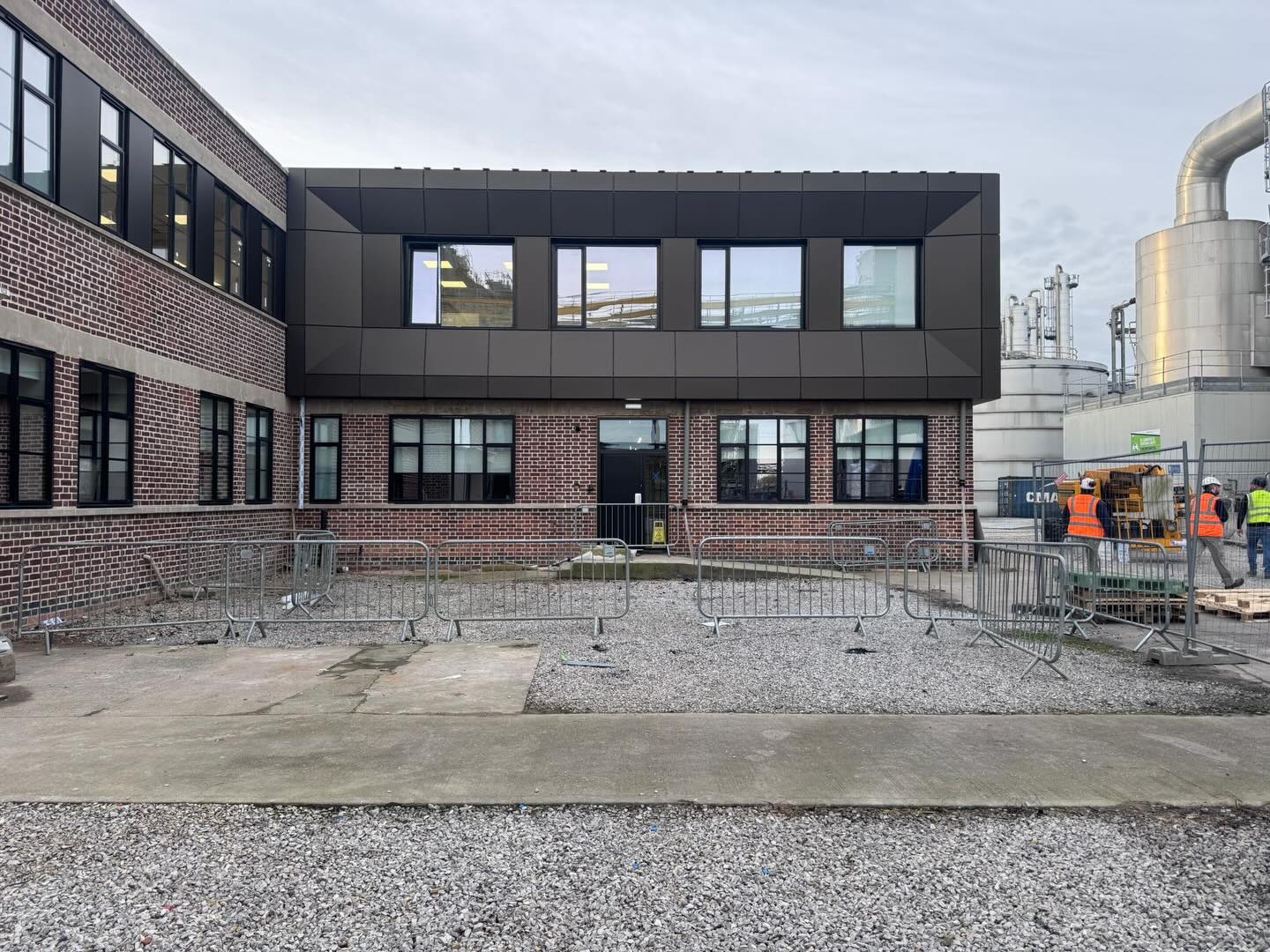 We often get asked if we do commercial projects. The answer is YES. This project is currently on site and is using our stunning SL68 slimline windows alongside our curtain walling. It’s already looking fantastic so we can’t wait to revisit once completed