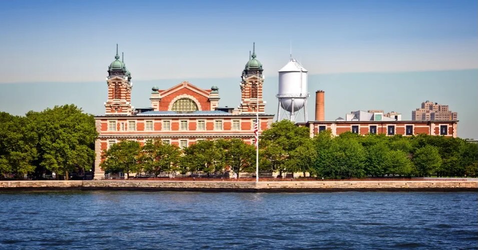 On January 1, 1892, an Irish teenager named Annie Moore stepped onto Ellis Island becoming the first immigrant processed under America’s first federal immigration law.
More than 12 million Europeans followed her path. Some assimilated quickly. Others held tightly to old identities. Together, they reshaped the nation—and tested its social cohesion.
Immigration has never been simple, nor static. The debate we’re having today is not new but the stakes may be higher.
📖 Read the full essay on Waitt, What?
🔗 Link in bio