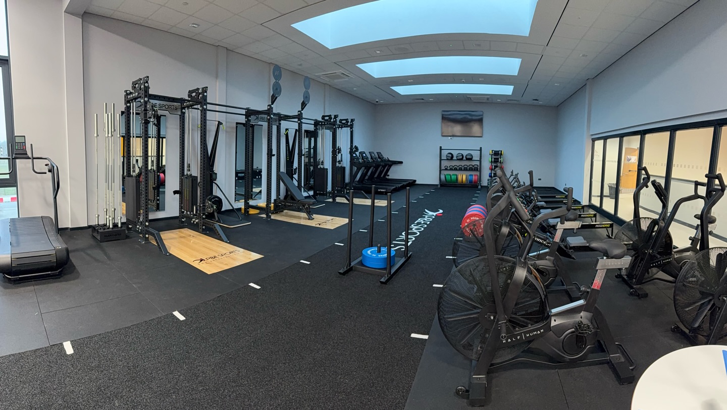 EXCITING TIMES‼️
I will now be offering Personal Training out of an amazing fully equipped gym with all BRAND NEW equipment!
Spaces are limited if you’re looking to book in a session be quick‼️