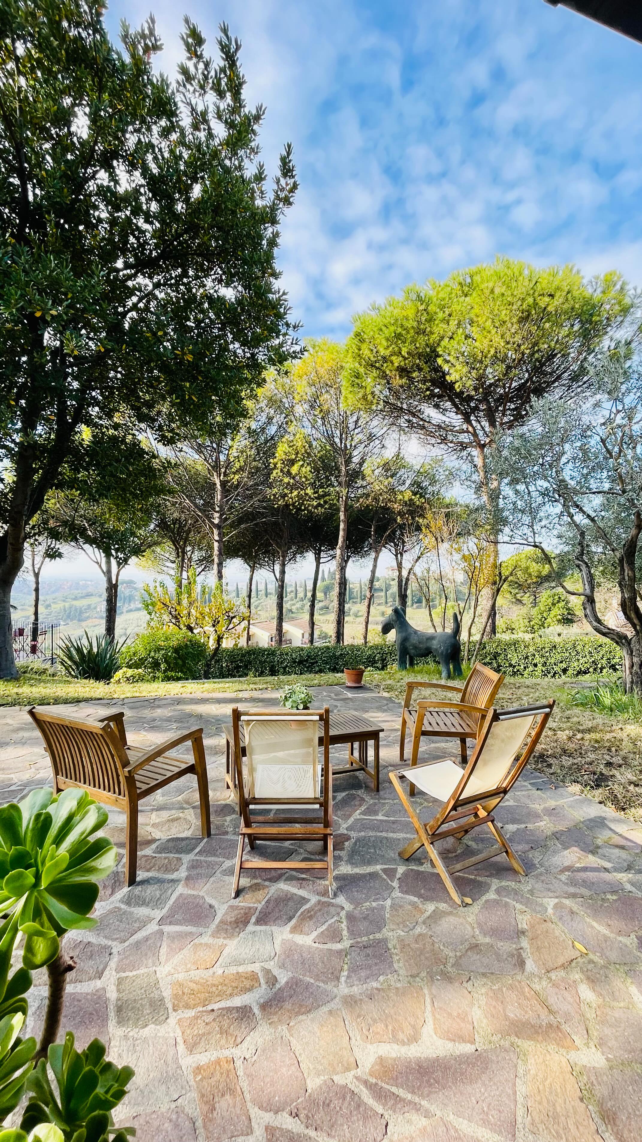 2025 💛
Thank you for walking this journey with us, see you on the other side 😉
#wrapped2025 #bedandbreakfast #bedandbreakfastitaly #byebye2025