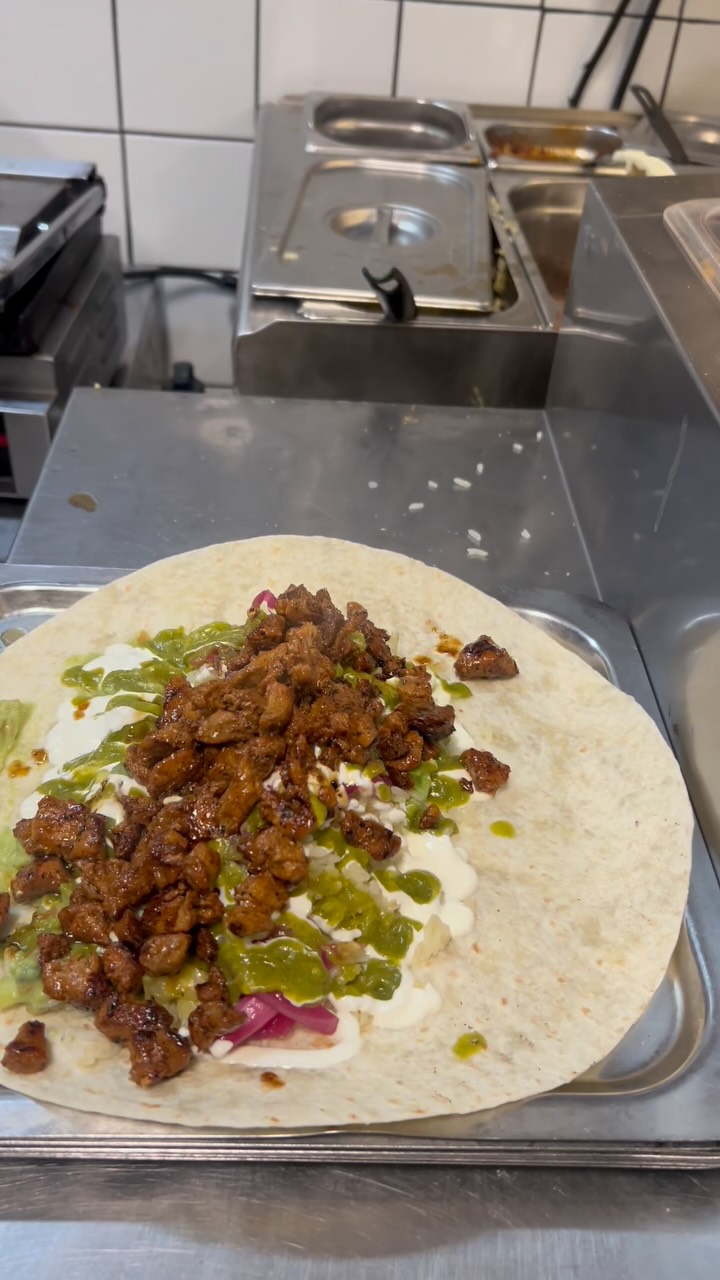 Ima run for a GODDMAN burrito🌯🌯
#trondheim #streetfood #laborder #mexicanfood #burrito
