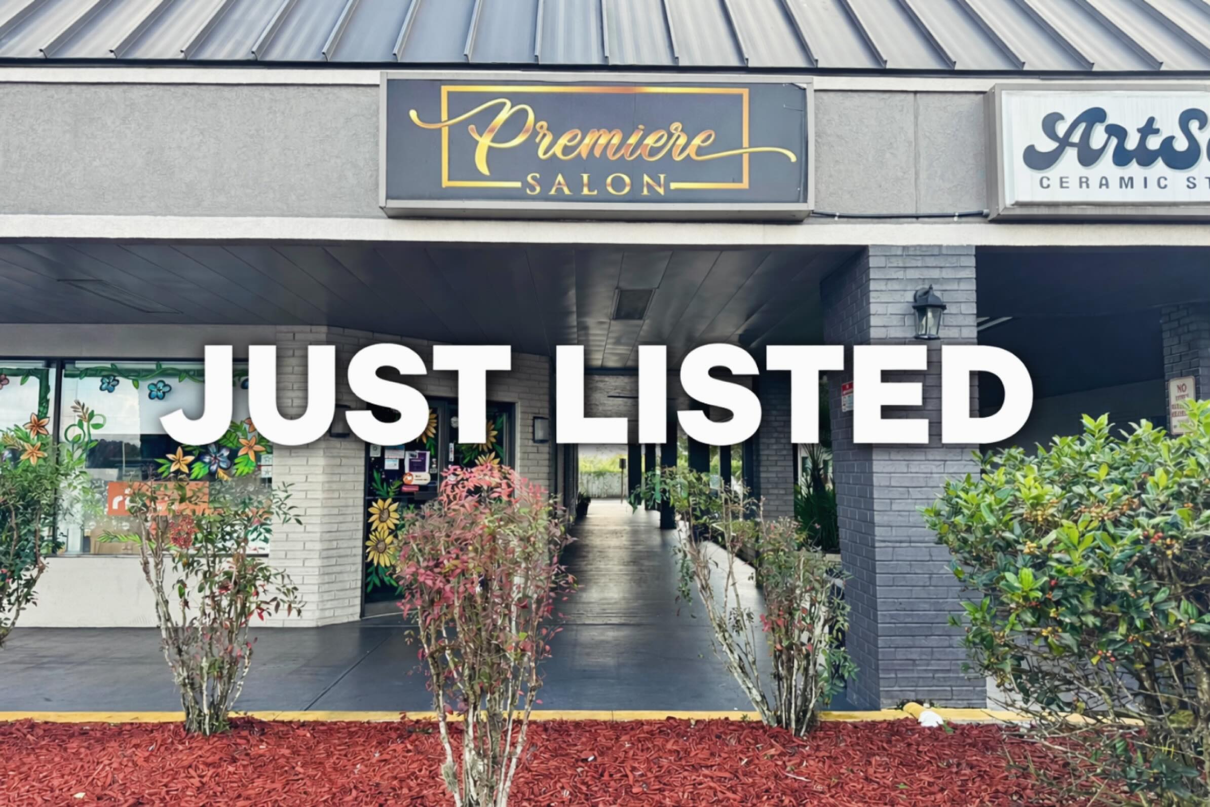 ✨ Business Opportunity ✨
Established local salon available for purchase.
Great location. Strong clientele. Huge potential.
Message me for details 💬
Lacey Moraetes
Coldwell Banker Investors Realty
352-601-6845