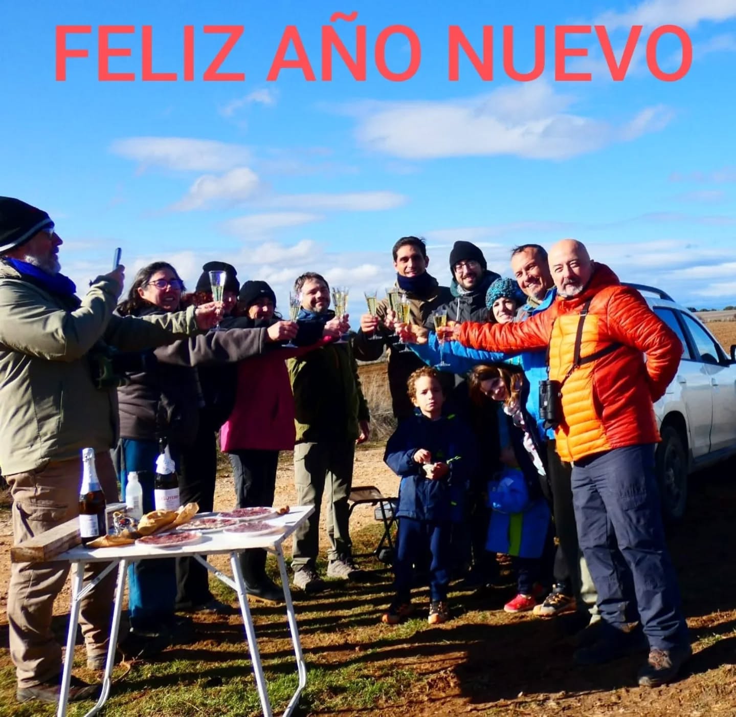 ¡El grupo de anillamiento Aegithalos os desea feliz año nuevo!
#asociaciónaegithalos #añonuevo #feliz2026