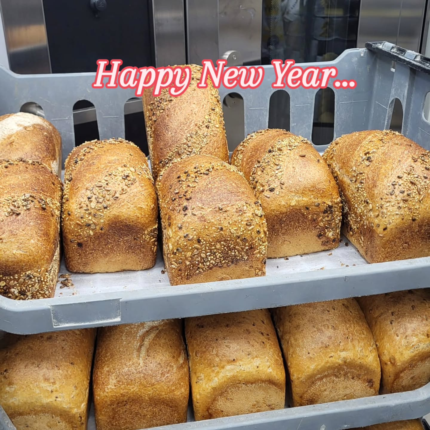 Happy New Year and wishing you all a great 2026! We are back baking after a week of rest. Our fresh bread is filling our shelves! #suportlocal #indepentantbakery #madedaily #madefromscratchwithlove❤️ #realbread
