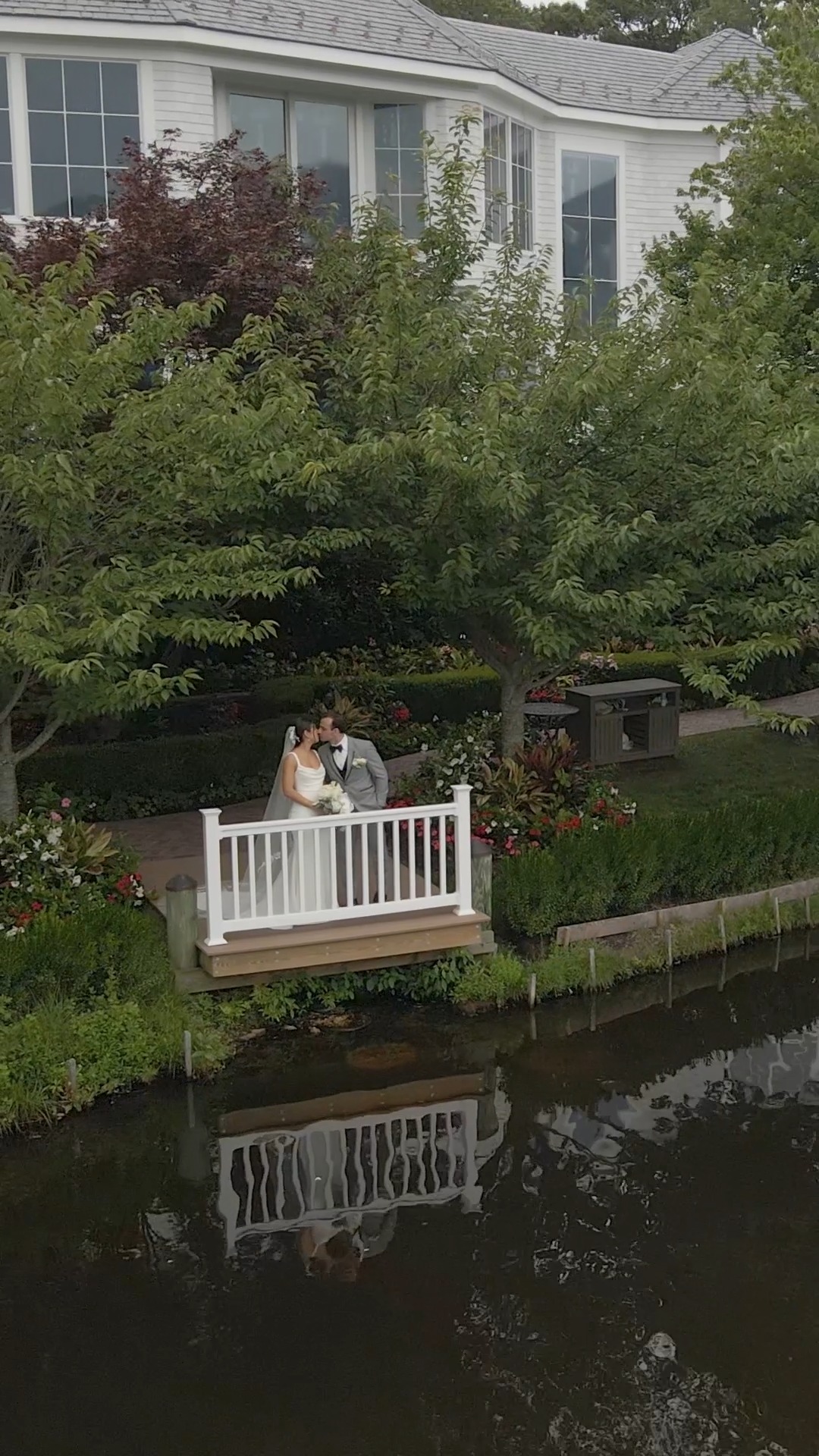 The Mill Lakeside Manor is always such a great place to film. Beautiful views, an awesome team, and a space that feels effortless from start to finish. Loved capturing this celebration.
Bride @mirandakara
Groom @gbriscione
Venue @themillnj
Planner @detailedeventsbylo
Photo @kellyseaimages
Video @deliastudios
DJ @nikoskoutrasgreekband
Florals @floraldesignsbydara
Makeup @makemeup_eva
Hair @hair.by.corinne