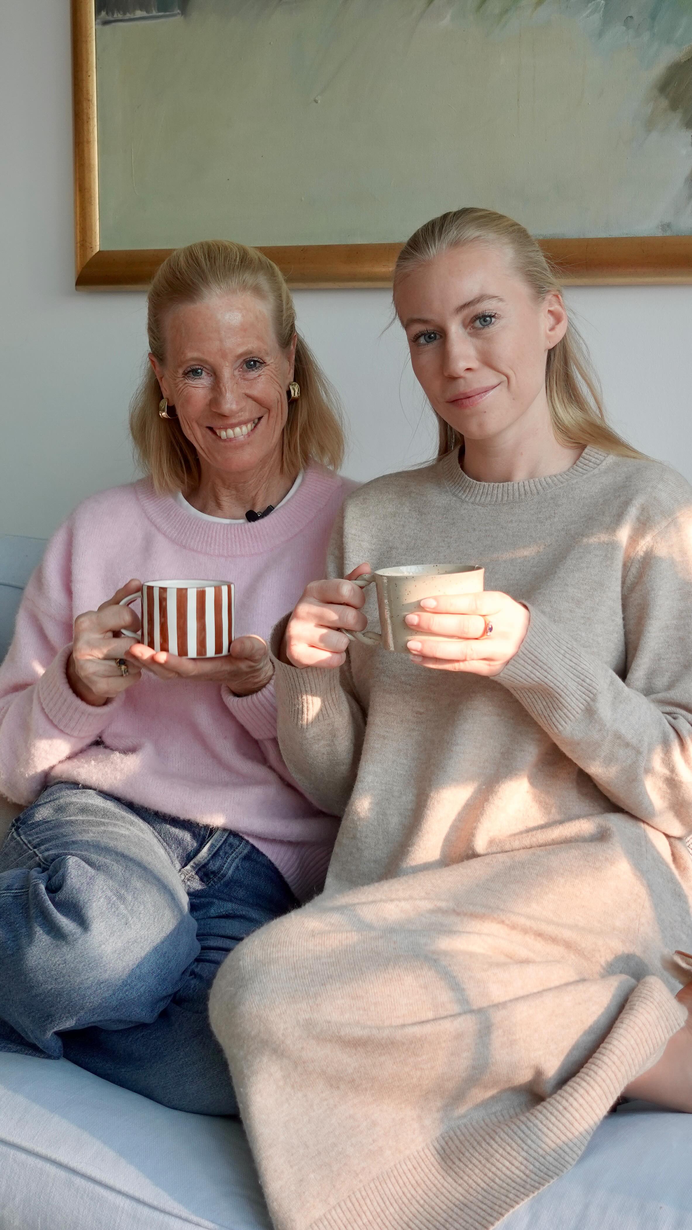 Clap de fin sur une année incroyable, grâce à VOUS!💙
Pour vous gâter, une séance de nutrition de 1h 30 avec deux séances de suivi sont à gagner! (Valeur de 300€).
Pour participer, dites-nous simplement en commentaire pourquoi vous aimez nous suivre 🩷
Bonne chance à tous, et merci pour votre soutien durant toute cette année!
Annonce du gagnant le dimanche 4 janvier 20h
Chloé & Lauren 👯♀️