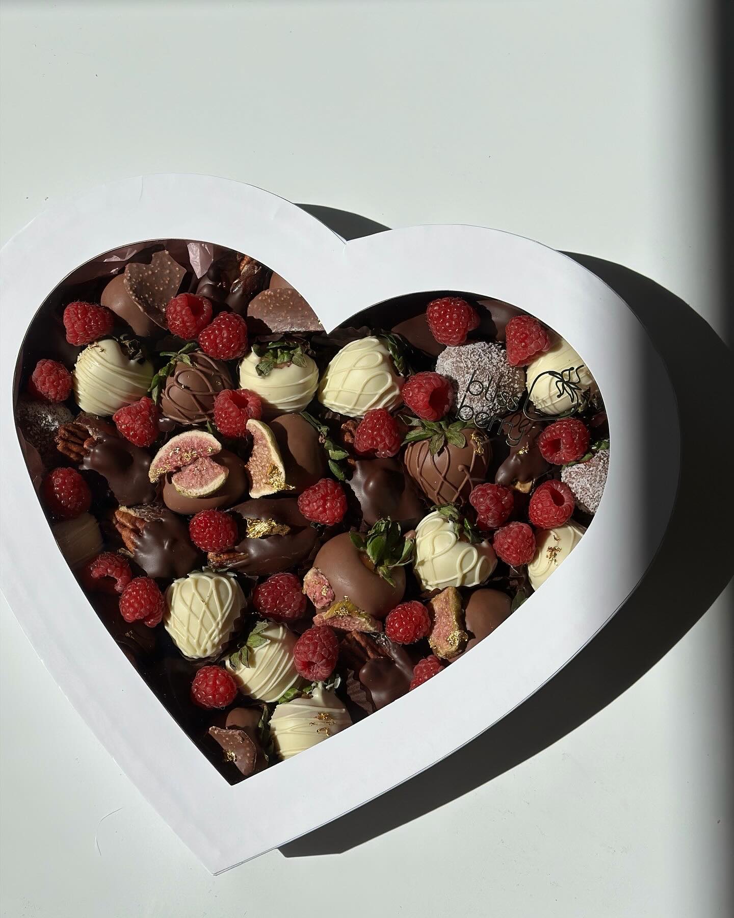 💘 Valentine’s Day is coming very soon — the warmest and most romantic holiday of the year.
It’s the perfect time to express love, care, and affection through thoughtful gestures and sweet surprises.
I’ve created special heart-shaped gift boxes filled with premium chocolate-covered strawberries, fresh raspberries, figs, and elegant truffles.
Each box is like a love message — warm, sincere, and made with soul ❤️
This gift is perfect for a loved one, husband or wife, a dear friend, or anyone you want to say “You are special to me.”
📩 Send me a message to reserve your box
Limited quantity available.