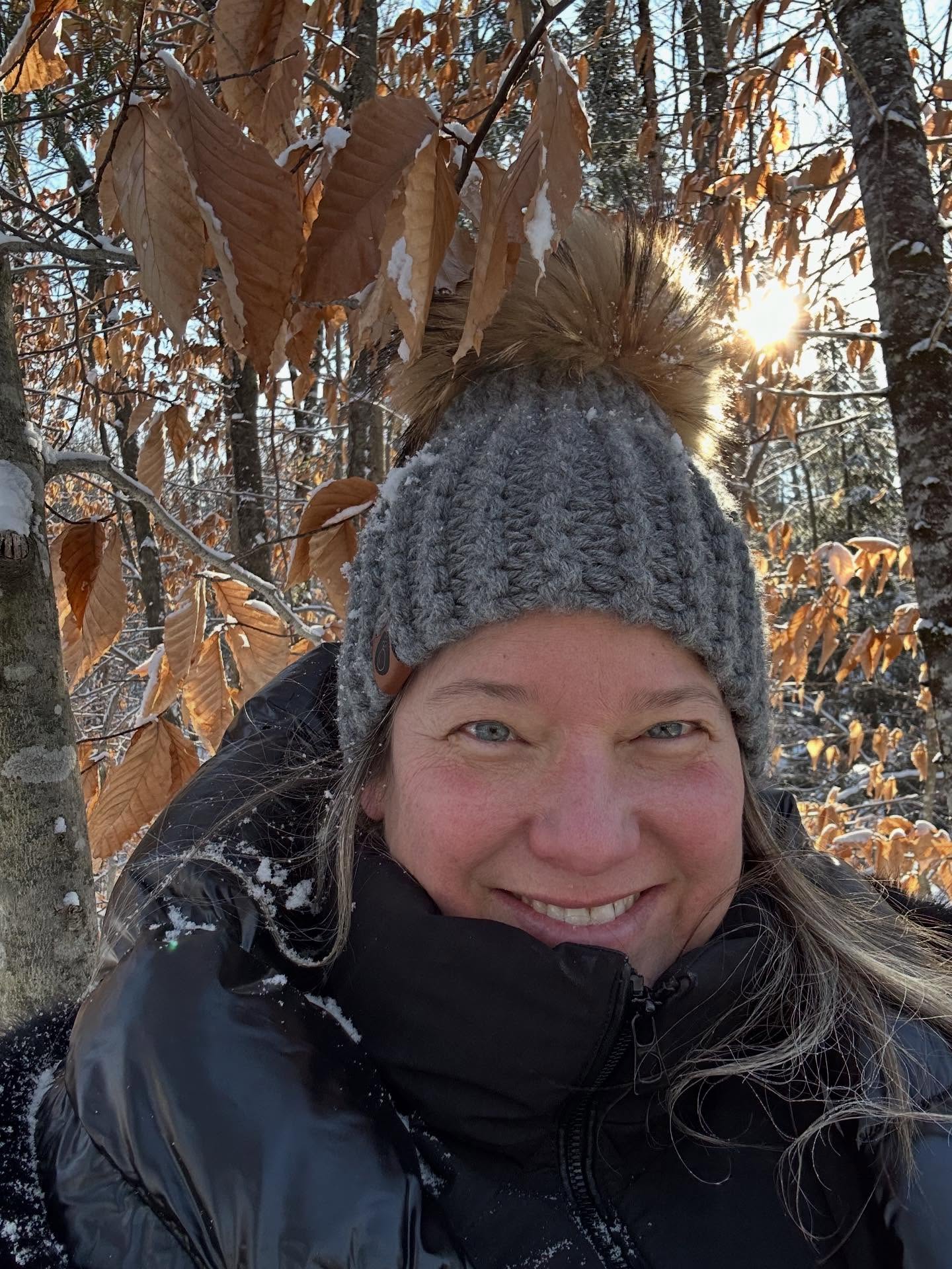 ✨May this be the year we choose ourselves by slowing down and listen to our bodies and the wisdom of our hearts!!!
✨Imagine if your first thought every morning was "how will I love myself today?"
✨Today I will love myself by walking in nature, spend time with my children, relax with a cup of tea and choose connection over consumption.
✨How will you choose to love yourself today?