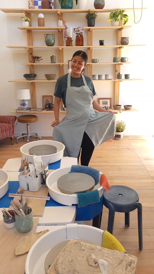 Would you sew an apron just to take a pottery class? YAH Why not!