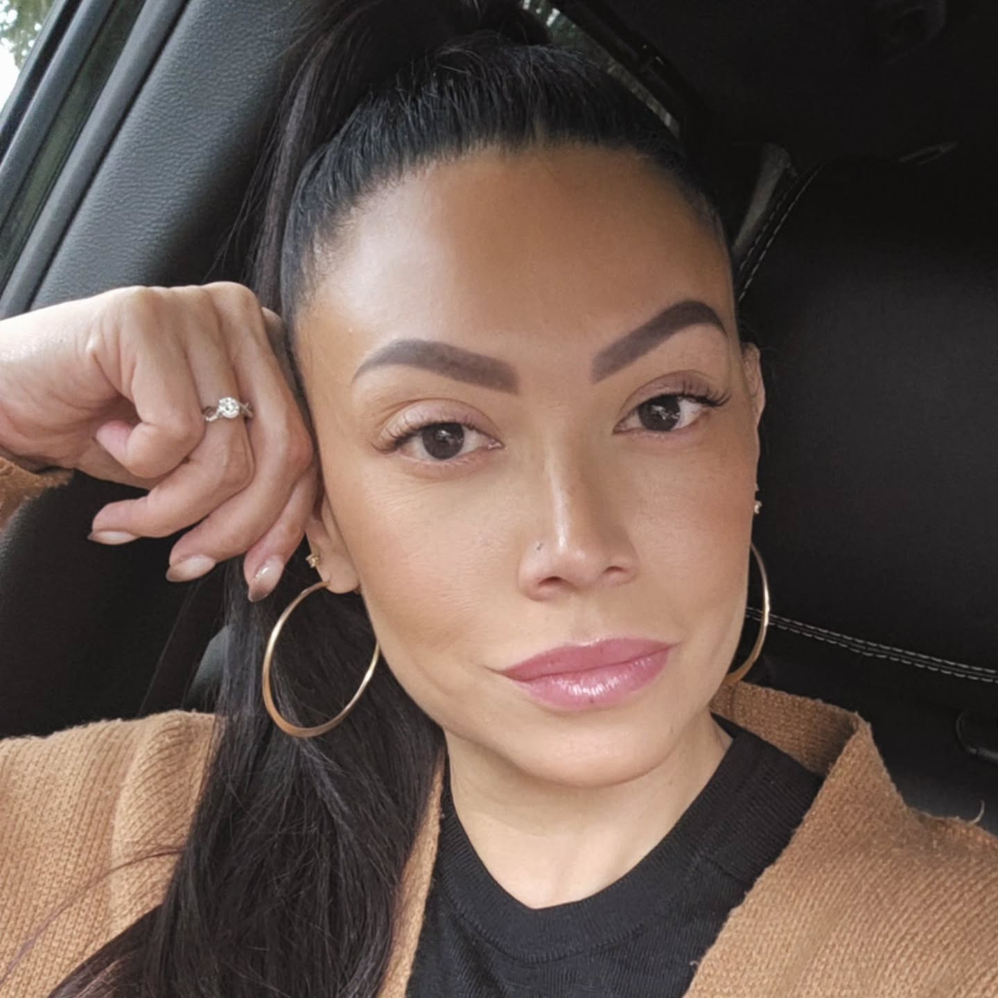 2025 was a good year with a lot of growth both personally and professionally. I am thankful for my family, friends, and all my beautiful clients that have trusted me.
2026 will only be better ... so goodbye 👋🏽 2025