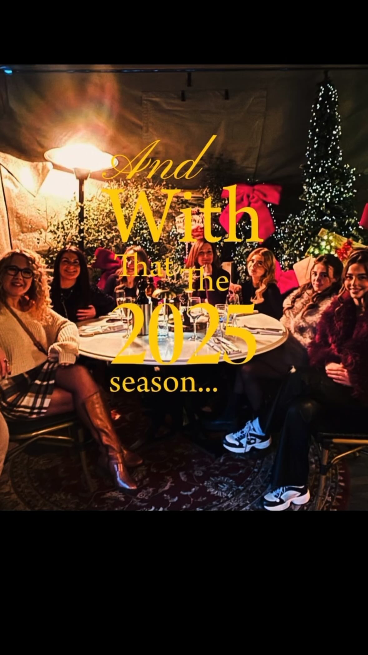 Huge thanks to all our amazing clients for making 2025 another incredible year at Salon Sienna! ✨ We’ve had some amazing moments: Our lovely owner, Lisa, welcomed her gorgeous granddaughter Evelyn, and our creative stylist Millie is now fully qualified! 🎉 Plus, we’ve expanded and welcomed three fantastic new young talents to our team. This year, we also had some amazing people leave our team, and we wished them the best. A massive thank you to the entire Salon Sienna team for your hard work and dedication, and another thanks to all our clients as we couldn’t do it without you Here’s to another fabulous year! ❤️
#SalonSienna #YearInReview #TeamAppreciation #newbeginnings