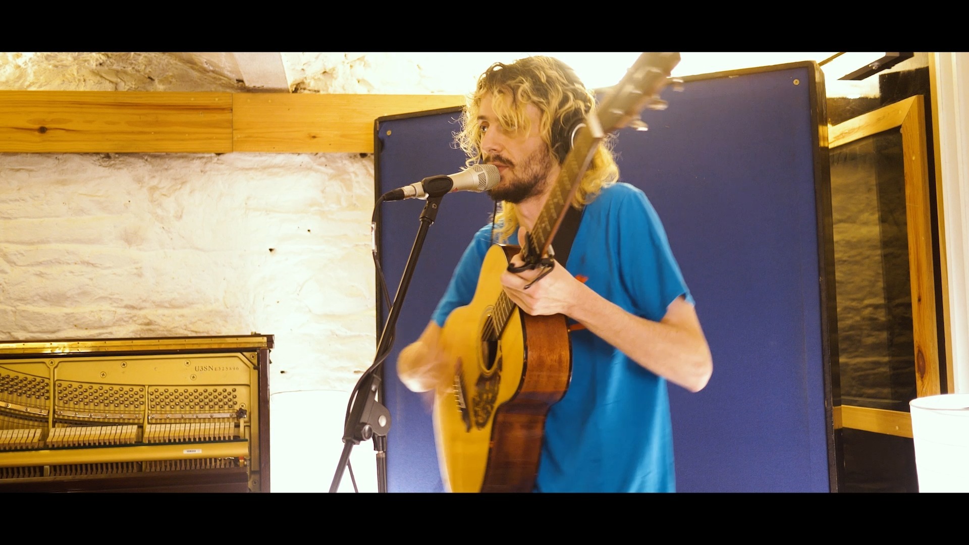 I wear beige on a grey day!
Don't forget @crywank are back in @workmansclub Dublin on Jan 10th with @wearehurling & @conorkinsellahere
We've also got @outkastz.ie til 2.30am after playing all ur fav emo, pop punk, alt bangerz with drink dealz & beer bong!
Tickets are moving fast so grab urs now, check your inbox for a discount if you're subscribed to our mailing list ;)
💀⚰️👻