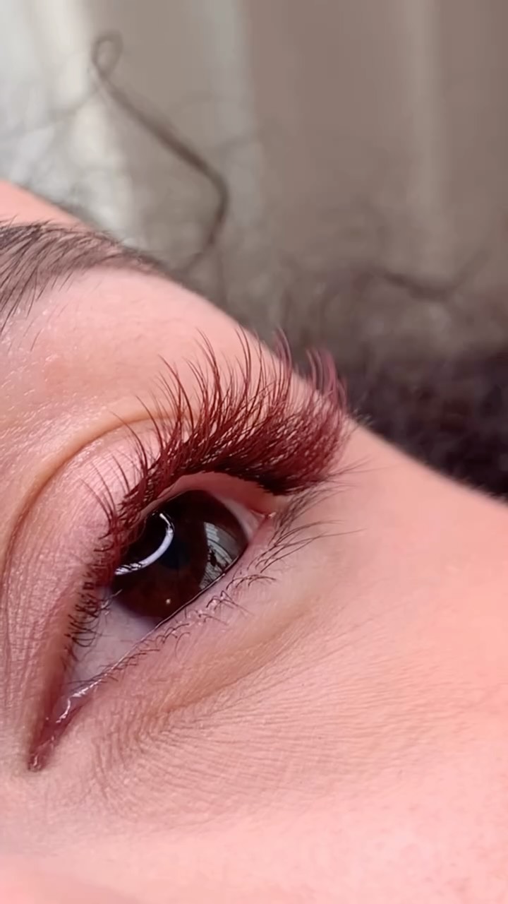 BURGUNDY LASHES @london_lash_pro 🍒💋
Introducing burgundy lash extensions - the on trend shade that’s predicted to be HUGE in 2026.
Available in two elegant curls;
• Soft Glam (similar to C curl)
• Chic (similar to CC curl)
0.07 that you can use with classic, hybrid, volume or wet sets!
Burgundy lashes will suit all eye colour providing a warm, subtle contrast. However particularly flattering for blue, green and hazel eyes. Burgundy makes blue eyes appear brighter, enhances the green or gold flecks in hazel eyes and adding depth to brown eyes 💙💚🤎
I don’t wear extensions but I’m obsessed and want these so much !!!!!! Since receiving these lash extensions from London Lash to try - I’ve bought myself burgundy eyeliner and mascara, and it’s just OBSESSED!!!! 🥹