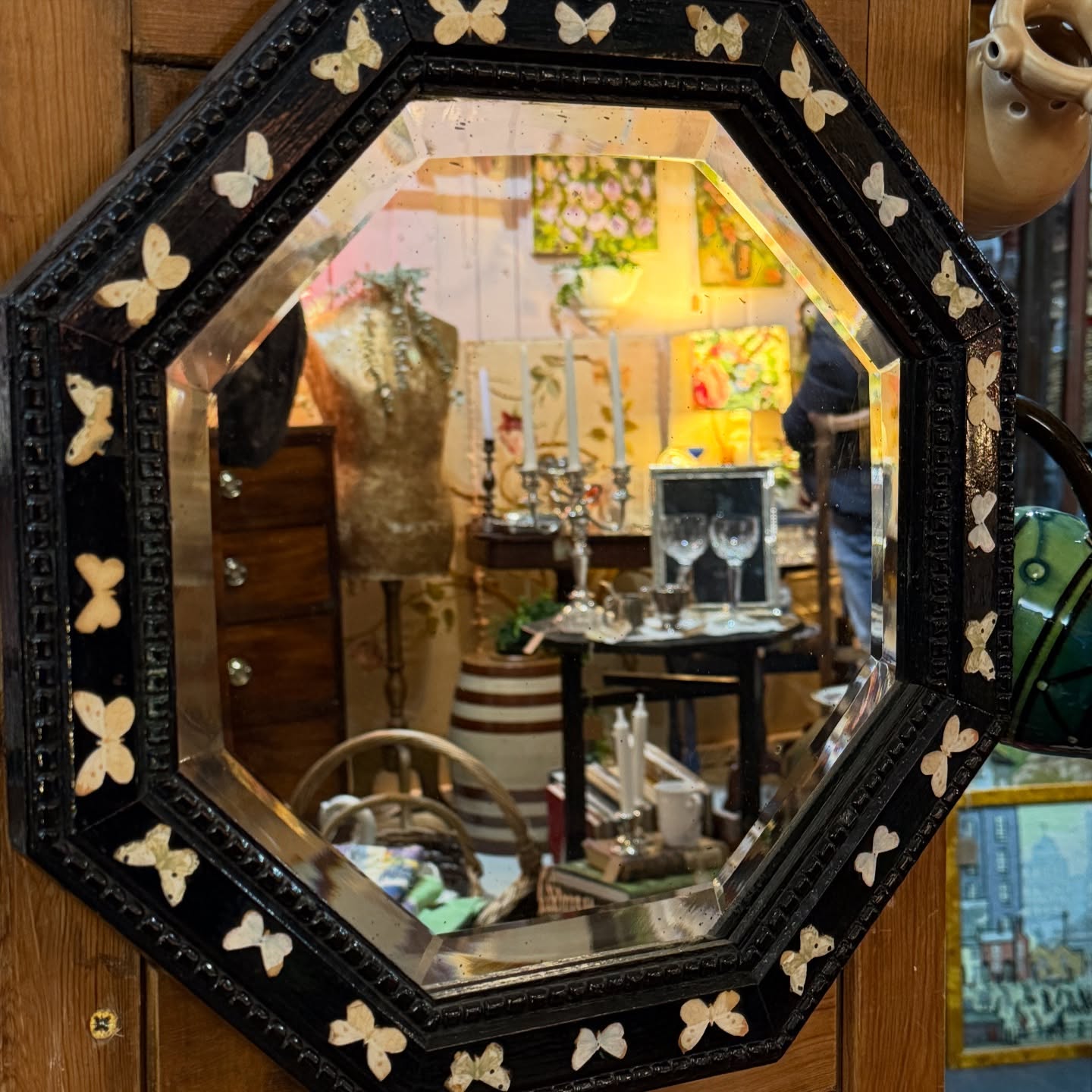 We’ve been reflecting on our year…
Throughout 2025, we have welcomed new dealers, created amazing spaces and bought you an ever-changing collection of antique and vintage treasures.
This year saw our Summer Terrace Brocantes encourage even more new dealers to join us - giving you a much wider selection to browse.
We’ve had the pleasure of supplying interior designers, prop stylists and, of course, our wonderful customers with some truly special pieces.
In March, George took over @thedovetailcafe, creating a warm, cosy space known for award-winning cakes, great coffee and light lunches. We’re so grateful to have him on board.
The addition of our new car park, visits from BBC Bargain Hunt, festive late-night shopping evenings and another appearance of @antiqueclive on Millionaire Hoarders have all added to an incredibly memorable year.
Most of all, thank you — to our customers, collectors and community for your continued support. We have exciting plans for next year and can’t wait to share what’s coming.
Happy New Year!
We’re closed on New Year’s Day, but open again Friday 10–4.
See you soon
www.theantiquevillage.co.uk
#DevonShopping
#VisitDevon
#DevonLife
#SouthWestShopping
#antiqueshop