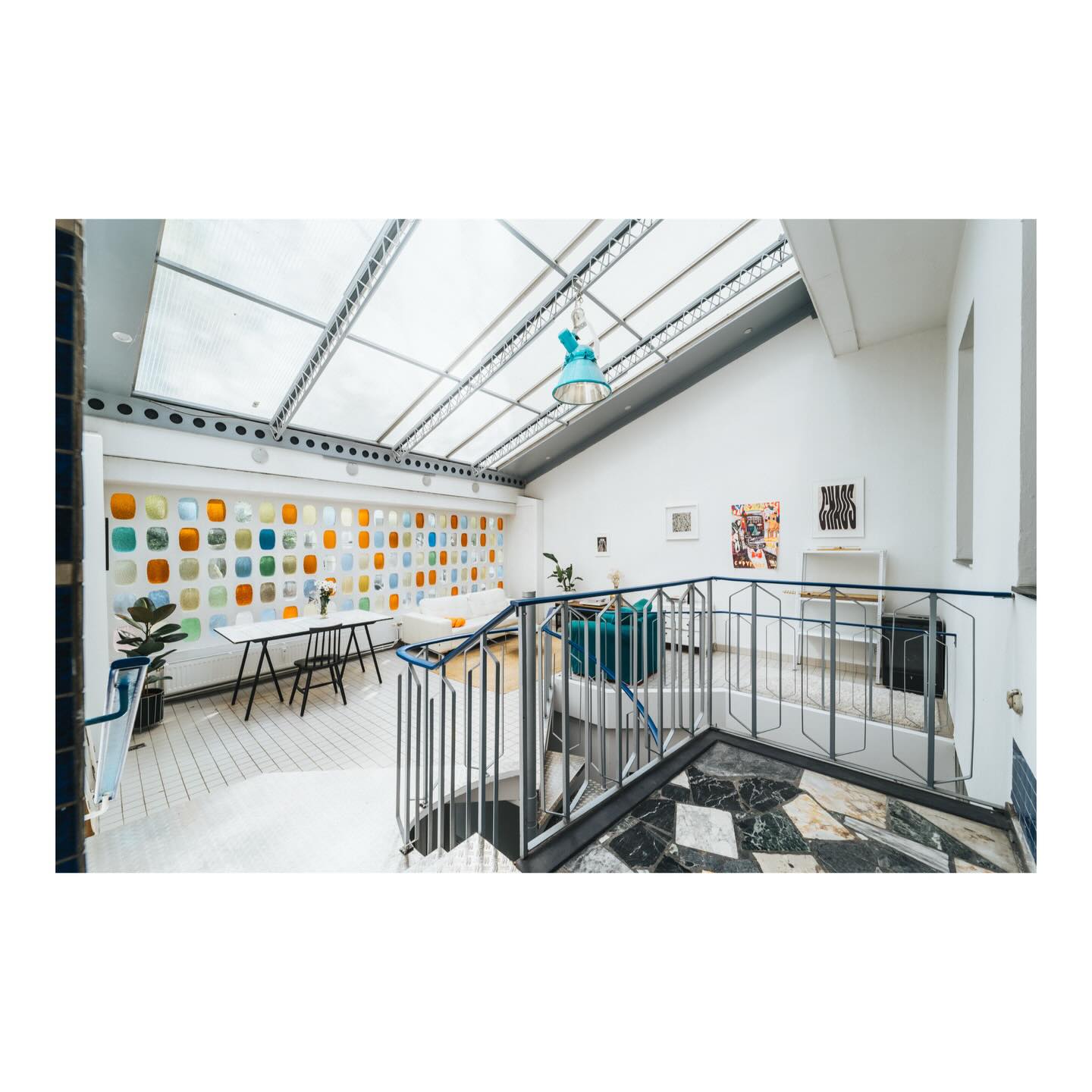 Happy New Year!
Looking forward to an exciting new year, new music, and new connections. 💙
Grateful for all our collaborators and every incredible person we’ve had the chance to make music with this year. Thank you for the sessions, the songs, the trust, and the shared creative moments.
It’s truly a privilege to host international sessions and writing camps and bring people together from all over the world under one roof.
📸: @saynevirtaphotography