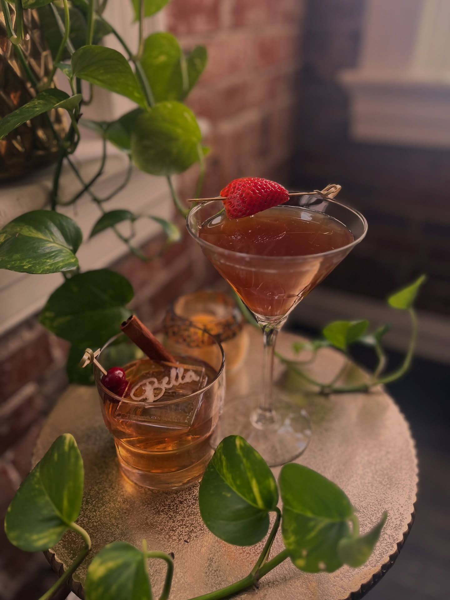 🚨 SPECIALS DROP 🚨
Chef-driven, crave-worthy, and only here for a limited time.
Available over the next week until we run out — don’t wait on these 🔥🍷
#DateNightIdeas #GirlsNightSTL #WeeknightPlans #SupportLocalSTL #WineBarVibes