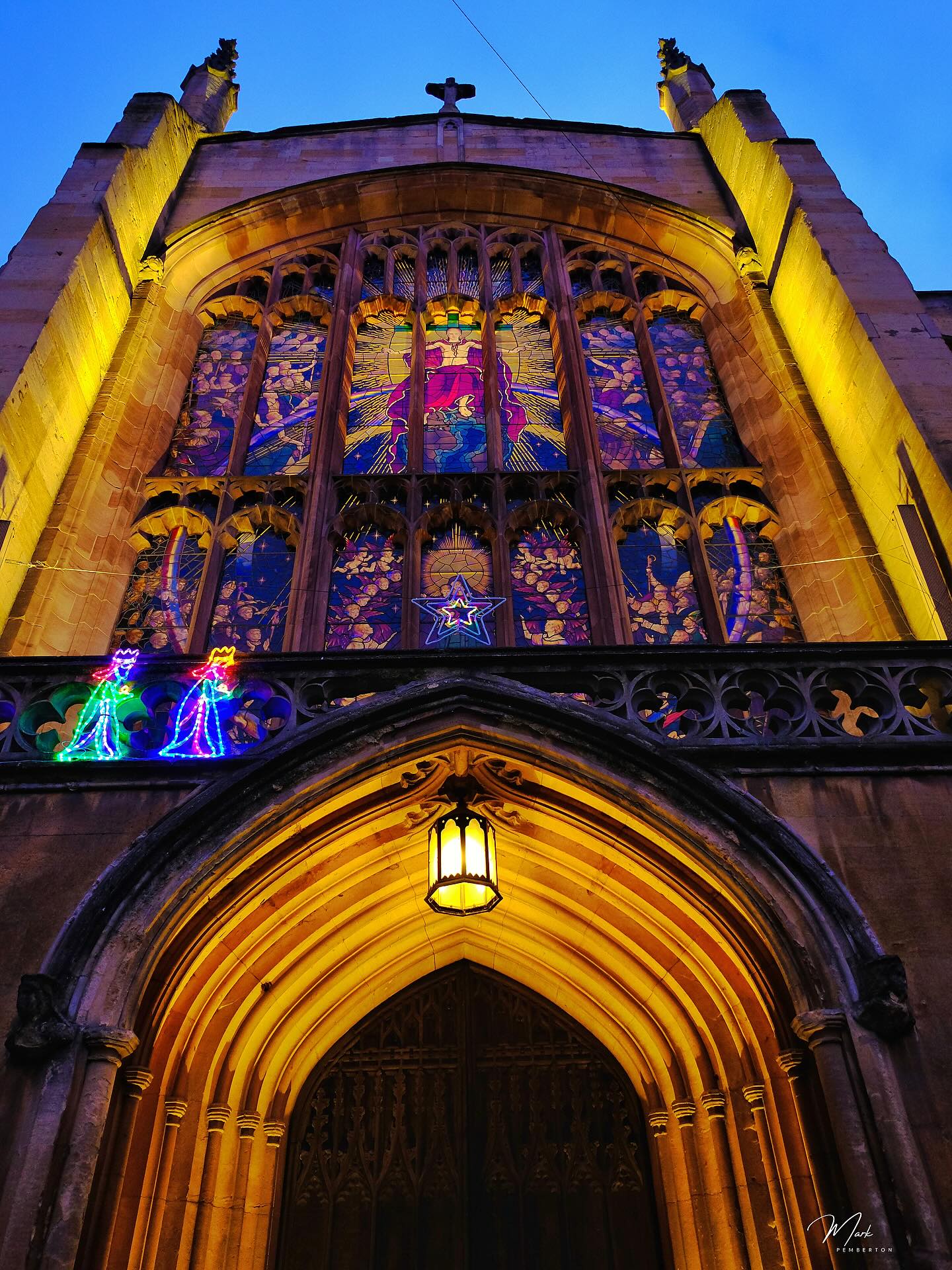 Holy Trinity shining bright earlier tonight #visitcoventry #bbc_midlands #coventry #nightphotography