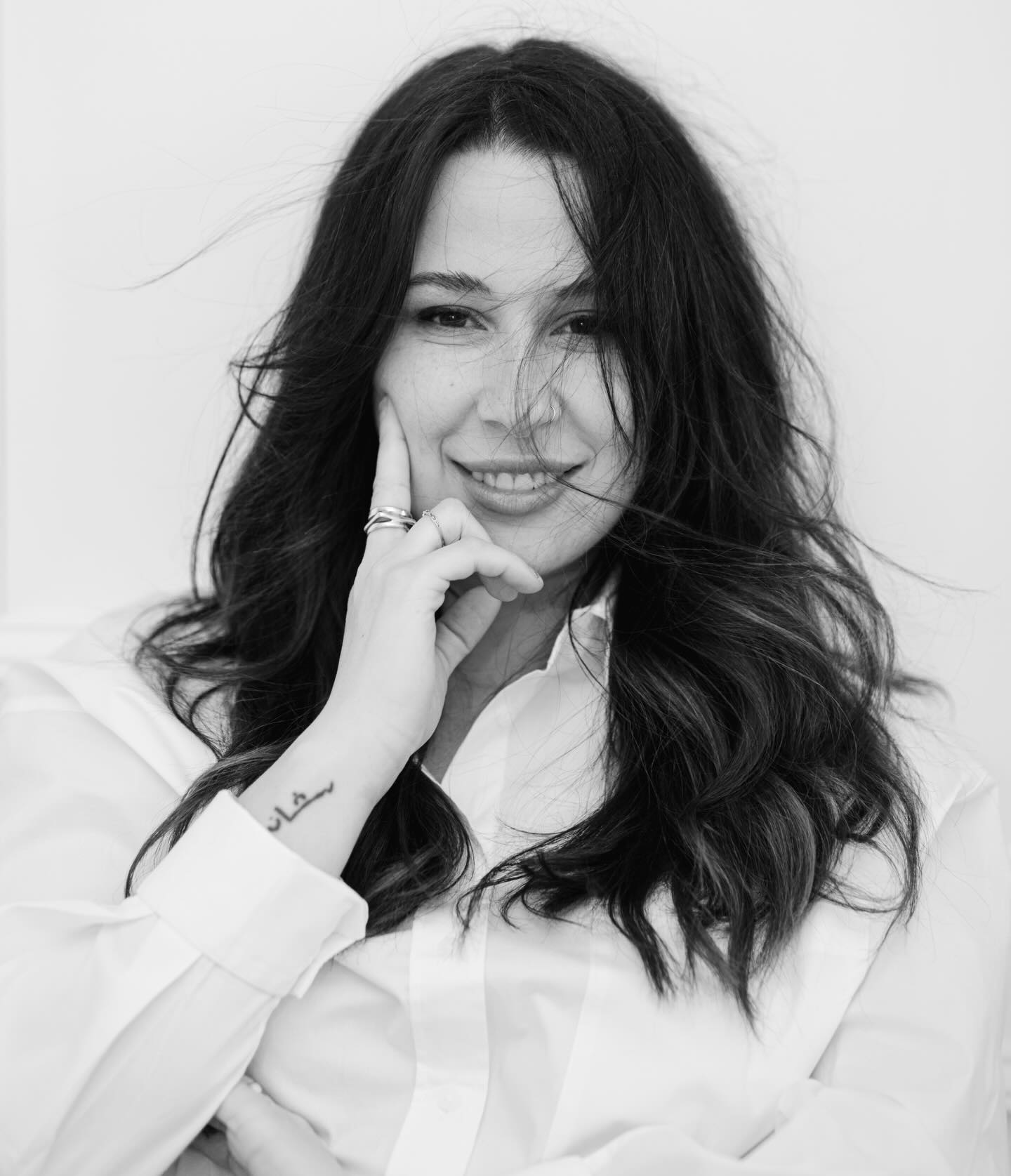 End of the year re-introduction ✨
Hi, I’m Jessica
I’ve been doing hair for about 15 years, and I truly love almost everything about it… except perms
I love curly hair—don’t get me wrong—but I will never trust myself with perm solution. Hair school trauma is real.
2026 is shaping up to be one of the best years of my life because I’m getting married 💍🤍
Drink of choice: an unhealthy cold Diet Pepsi
Favorite service? Honestly, not one—what I love most about my job is the people I meet
Strengths: lived-in balayage, styling & cuts
I became passionate about hair because my dad owned a salon when I was growing up, so it’s always been part of my life.
Most important thing to me: my family
What’s playing in my car?
• 90s R&B
• Spice Girls (to hype me up at 5am for the gym)
• or modern country
🧴 Hair products I can’t live without lately: Puff me by @Designme and my OG @Redken One United
If I’m not behind the chair or doing beautiful wedding hair, you’ll probably find me at my parents’ camping site
If we haven’t met yet and you like good hair, send me a message
And if you’re one of my OG clients, let me know in the comments if I forgot to mention anything
Cheers and happy new years
Jessica