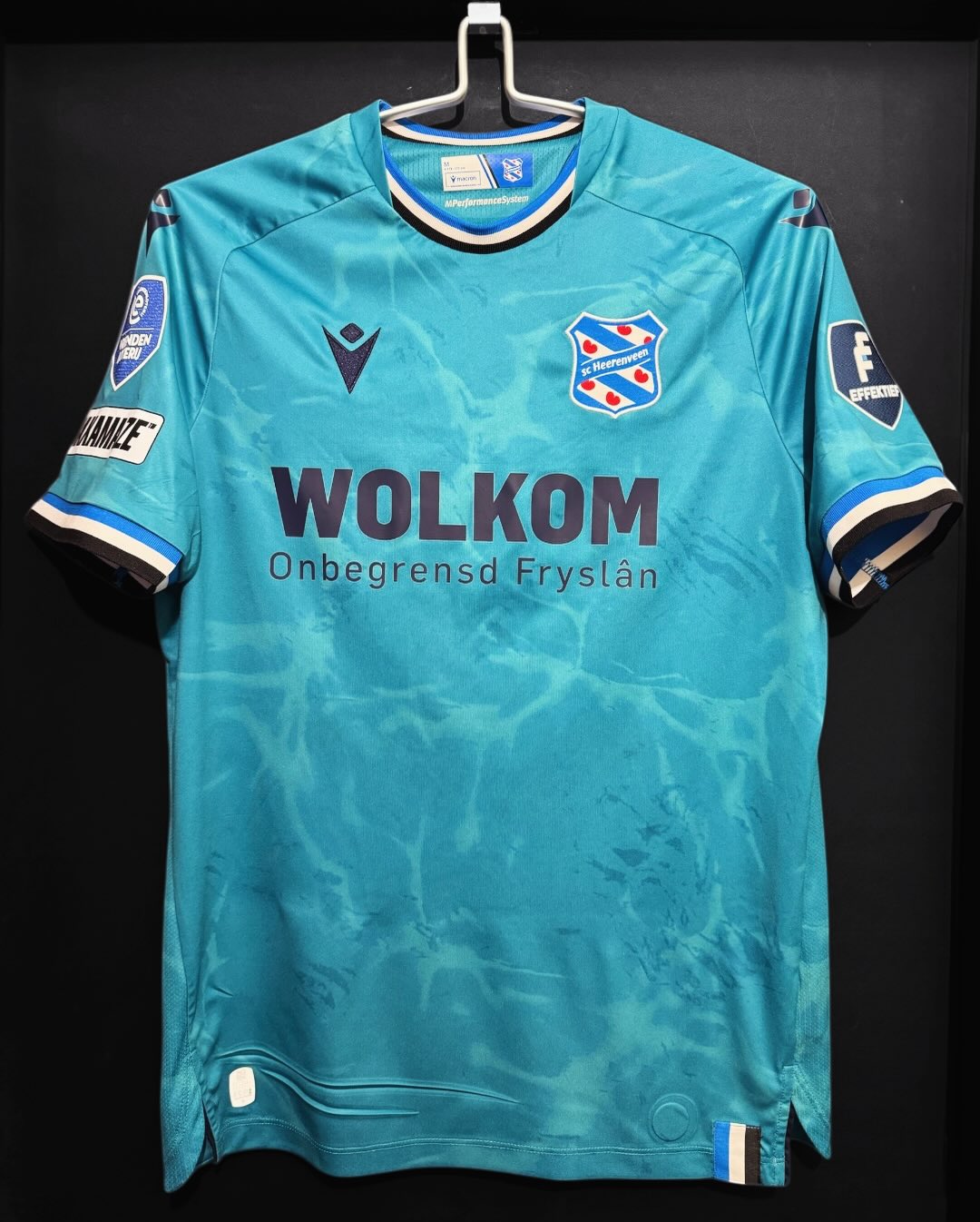 Ice cold addition to the collection ๐ง๐
SC Heerenveen away shirt
Match worn by Dylan Vente
๐ Heracles Almelo | 20.12.2025
#IceCold #MatchWorn #SCHeerenveen