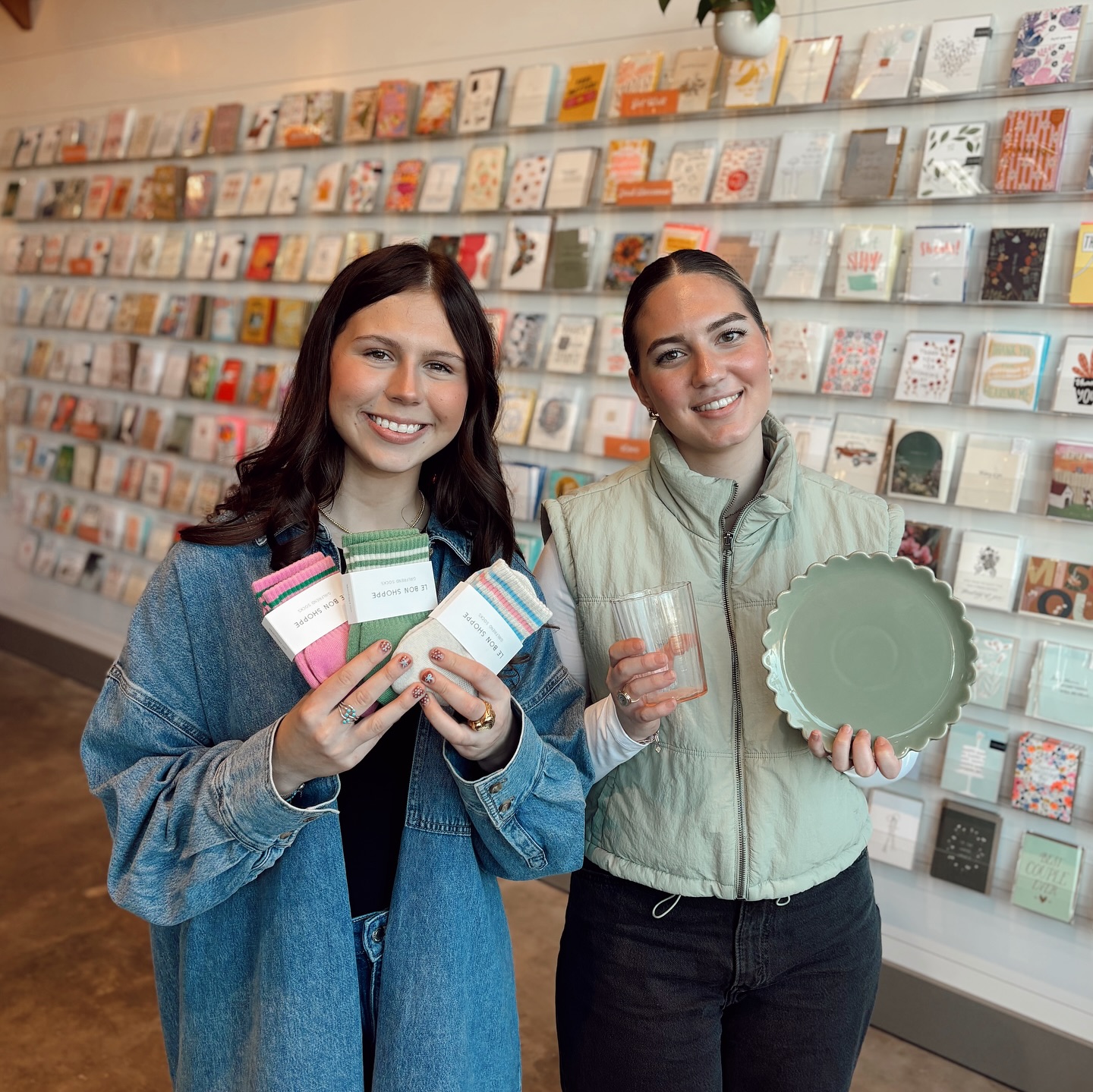 A few employee faves we’re totally obsessed with!💕